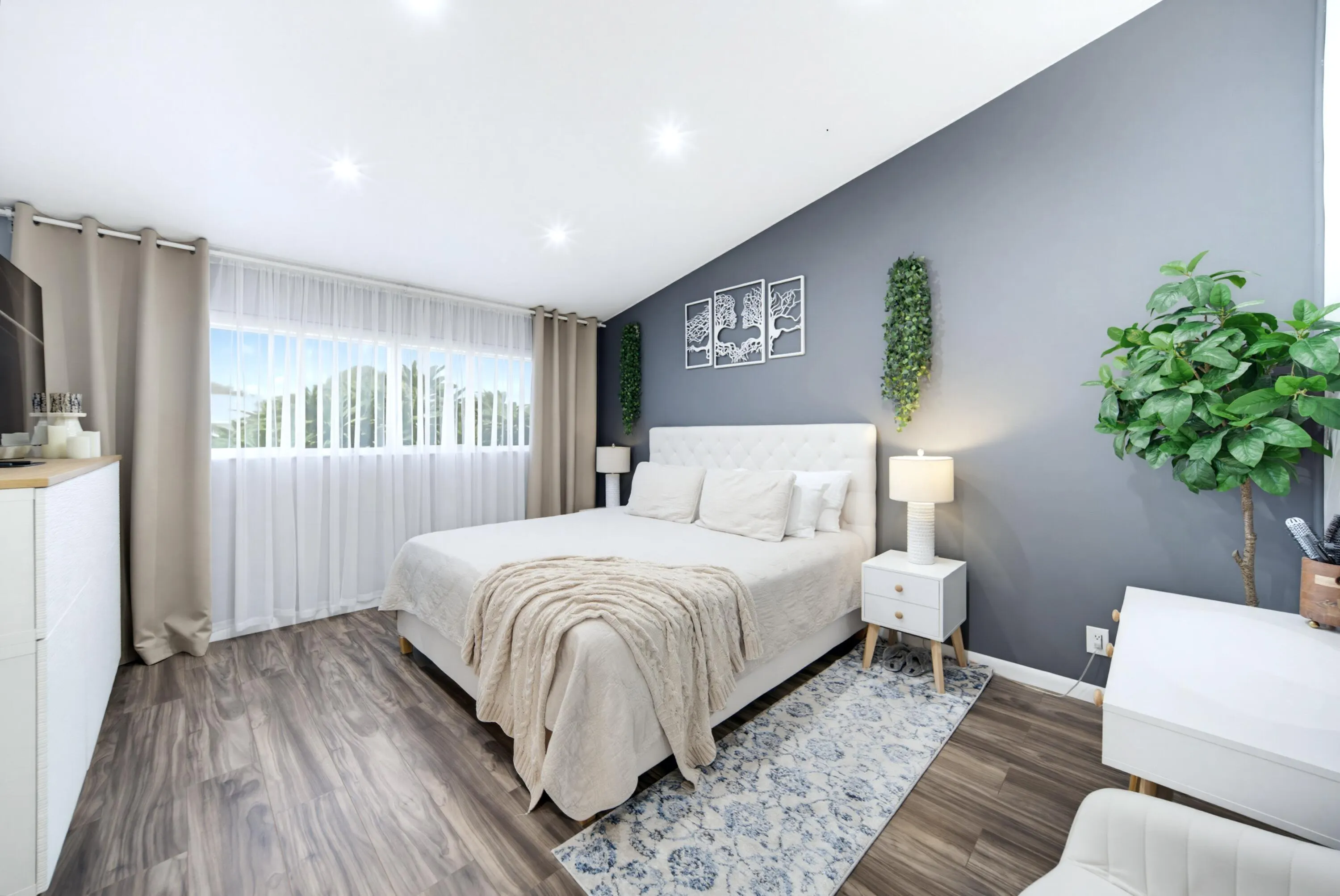 2276 DISCOVERY Circle W #2276