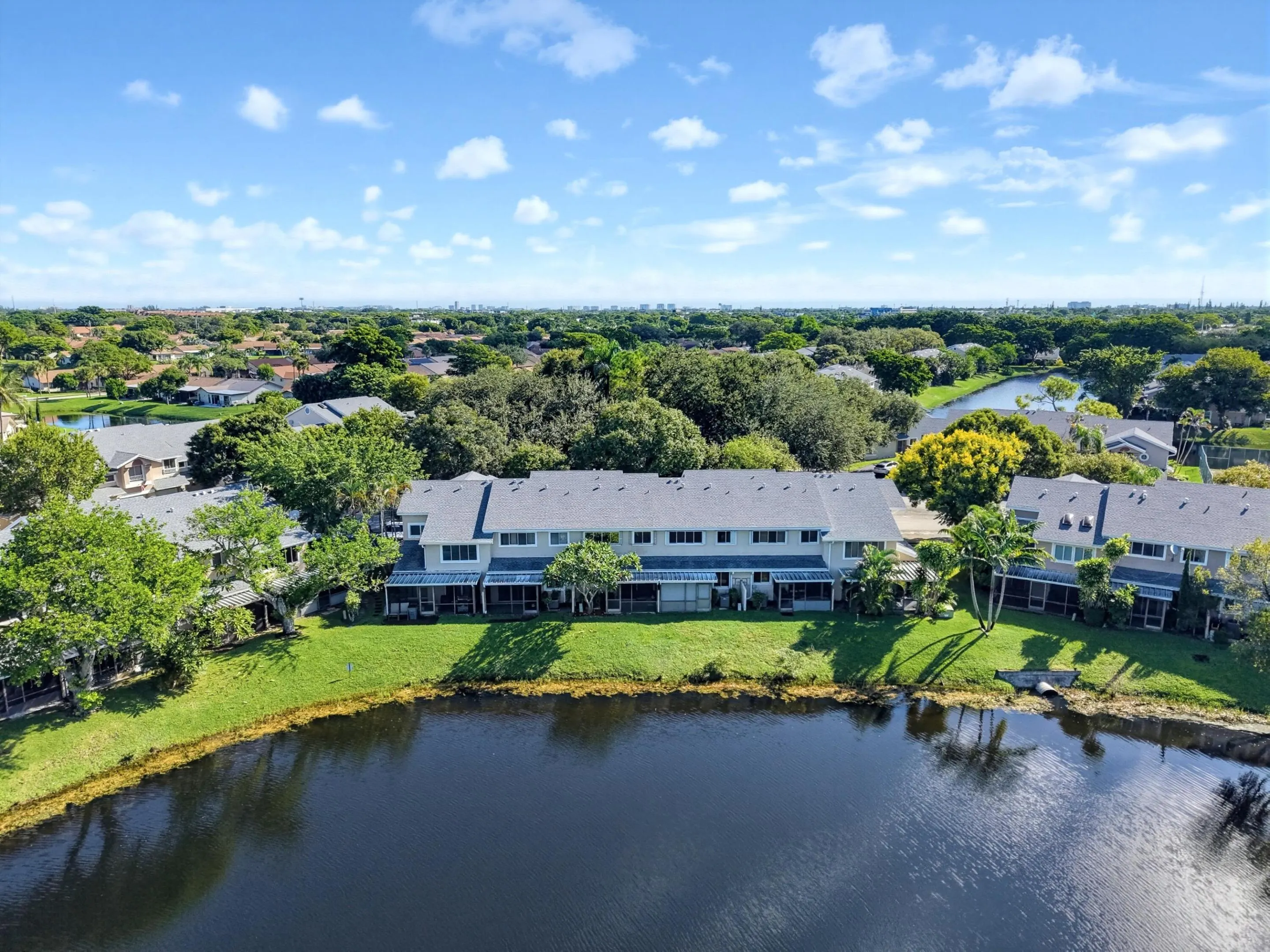 2276 DISCOVERY Circle W #2276