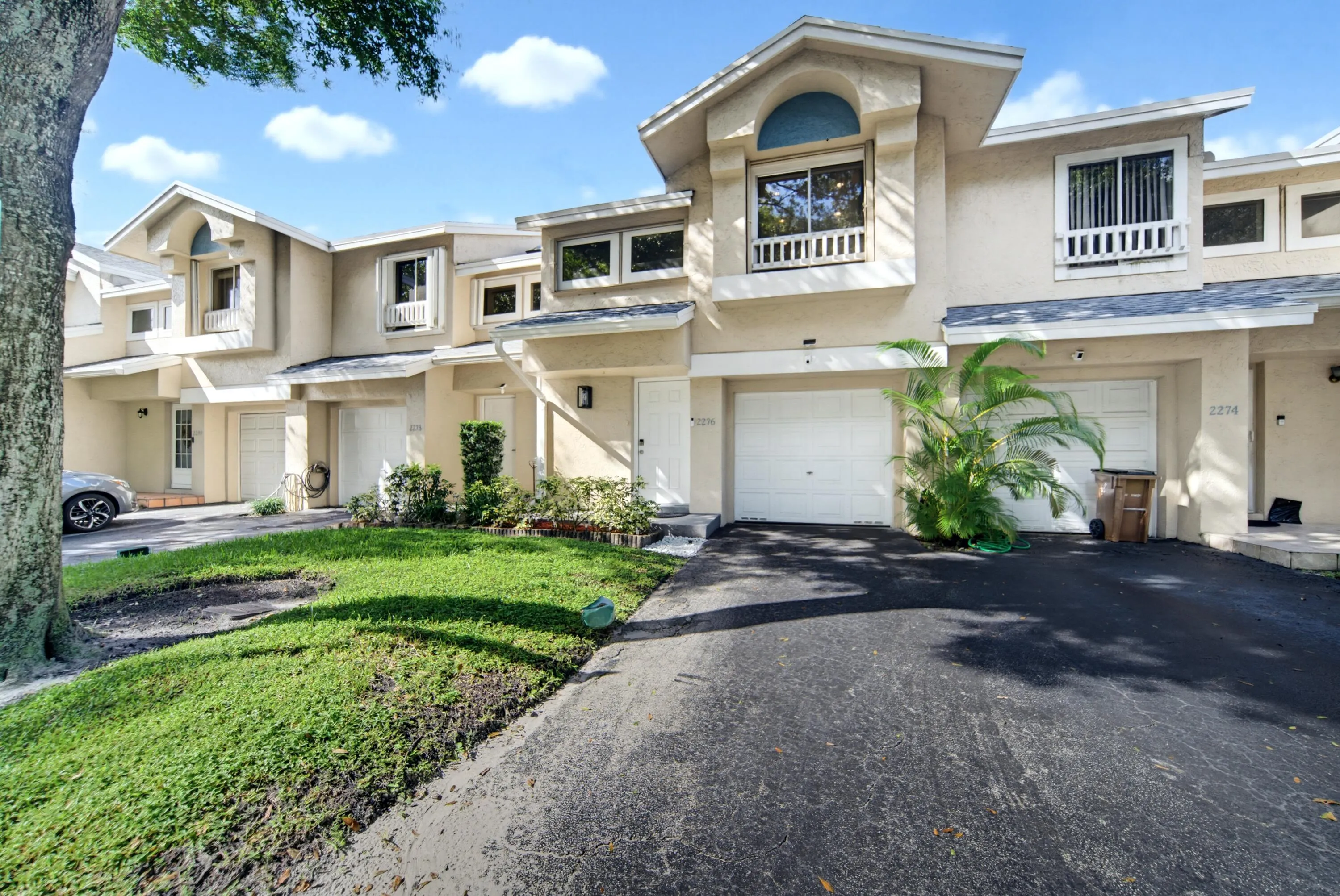 2276 DISCOVERY Circle W #2276