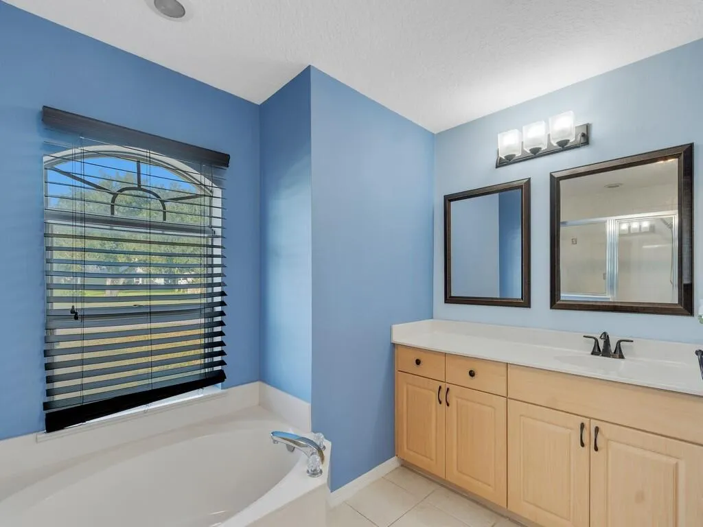 1108 COVERBROOK Lane