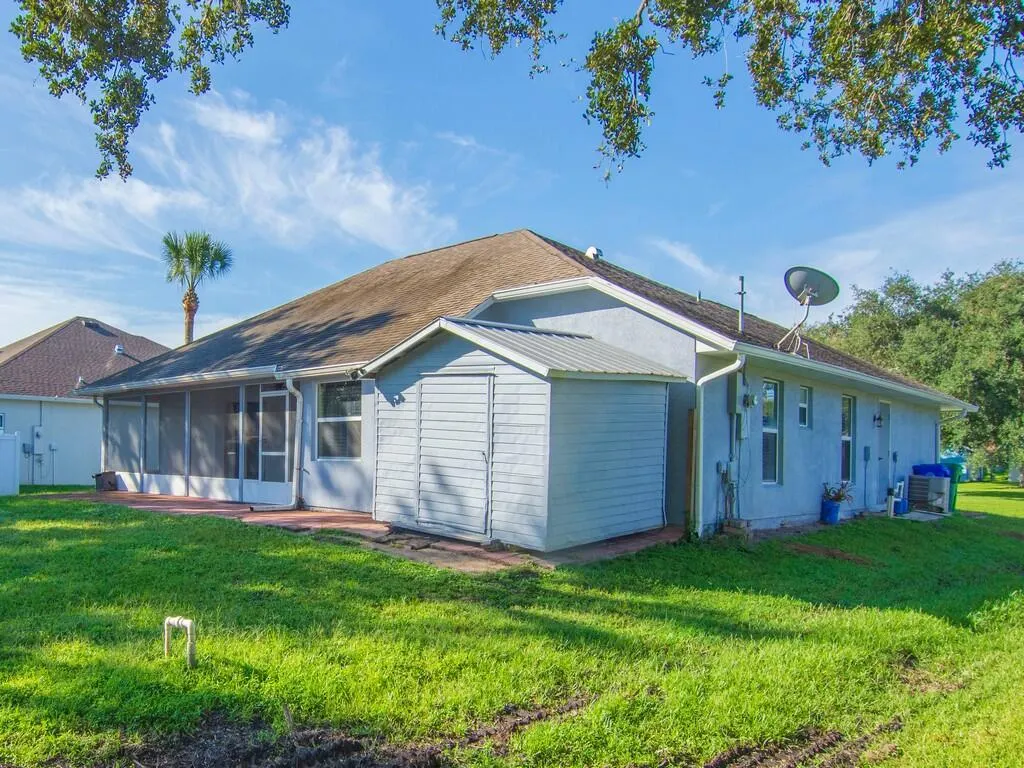 1108 COVERBROOK Lane