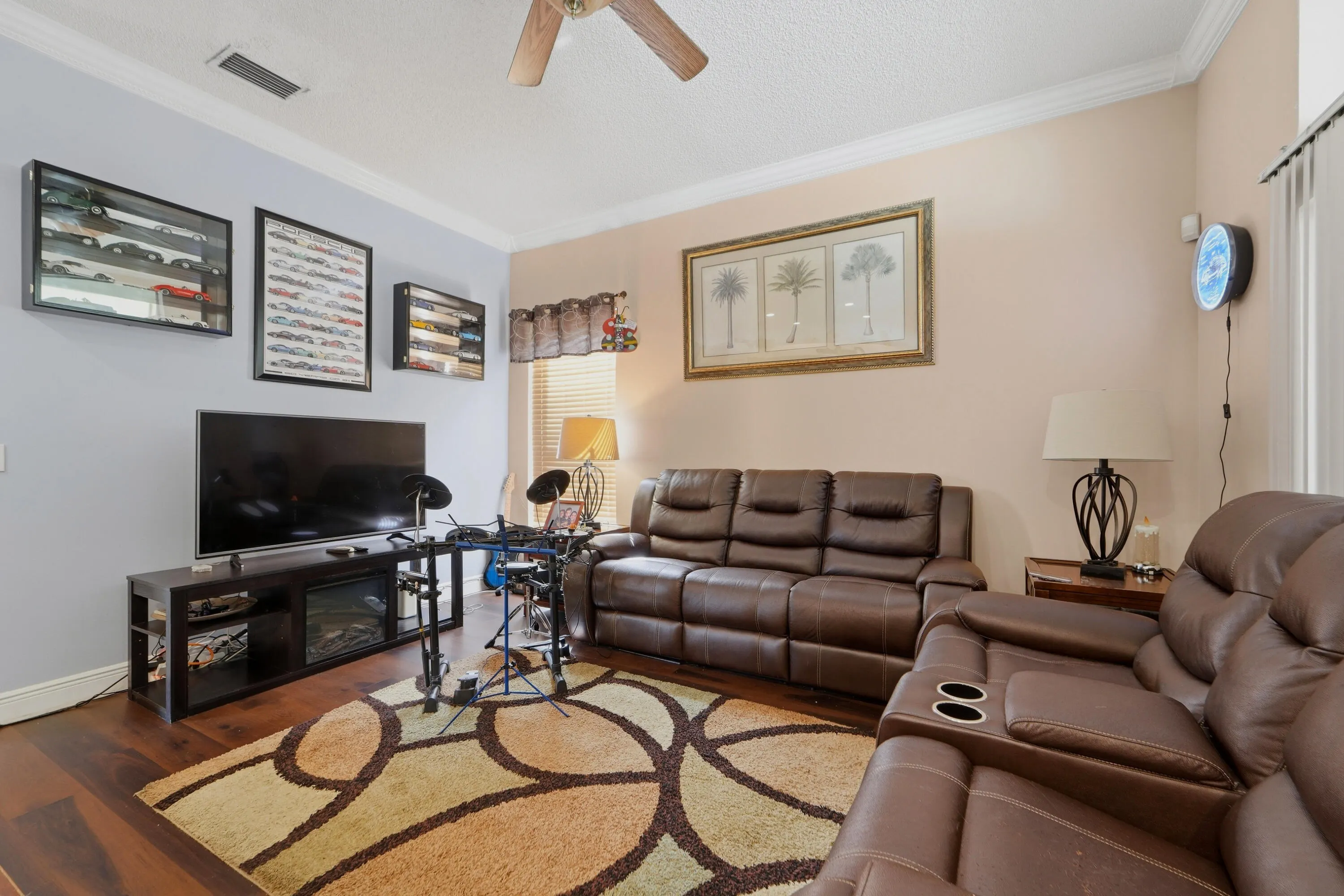 6801 Las Colinas Lane