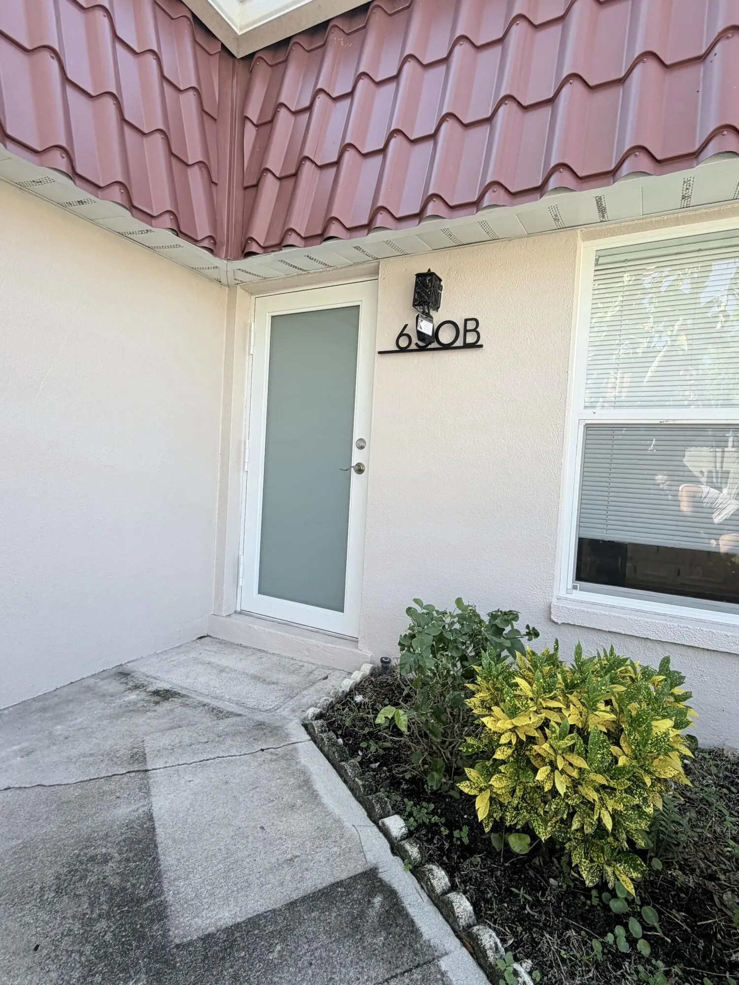 630 MARLBORO Oval #B
