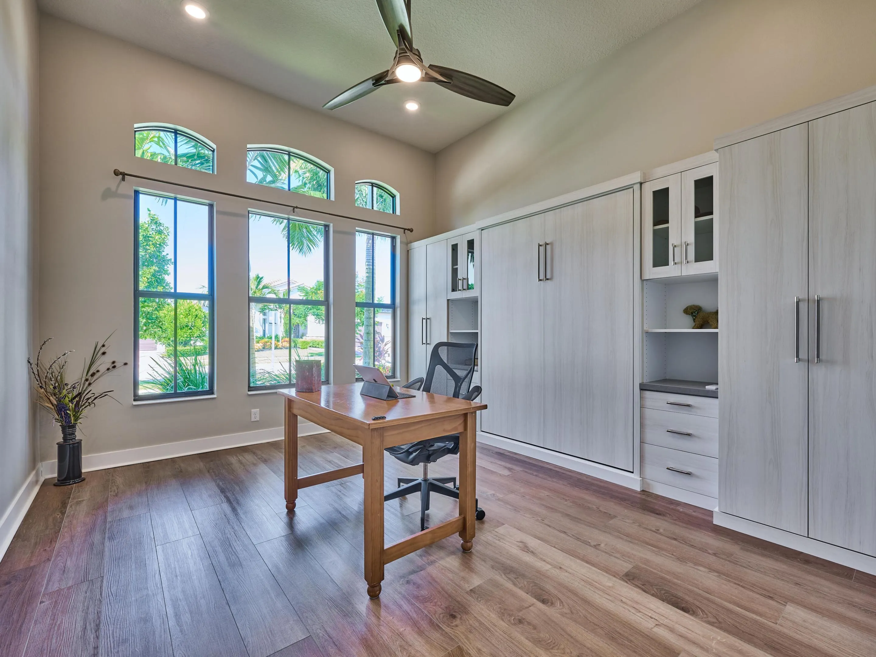 7832 DEER LAKE Court