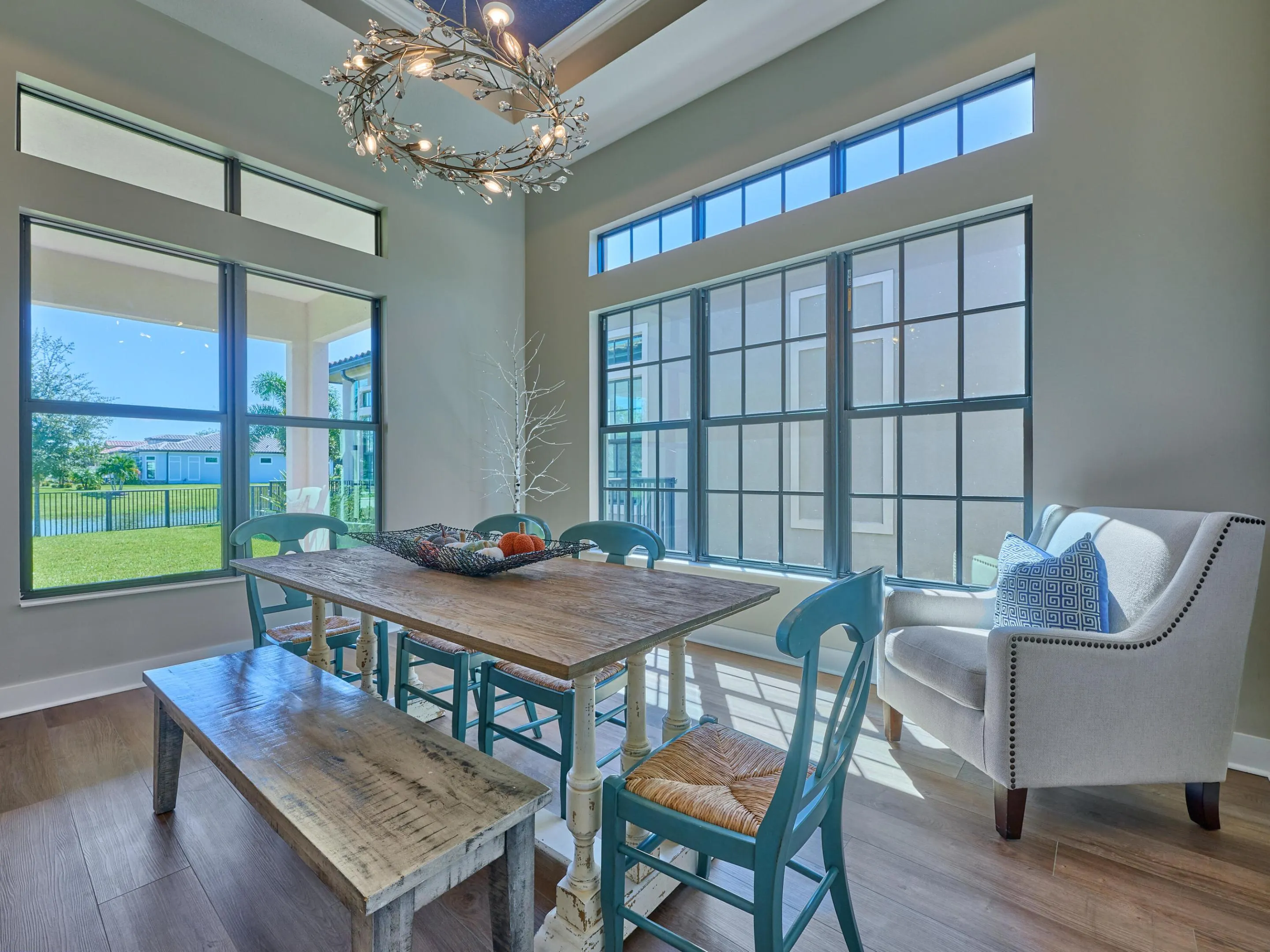 7832 DEER LAKE Court