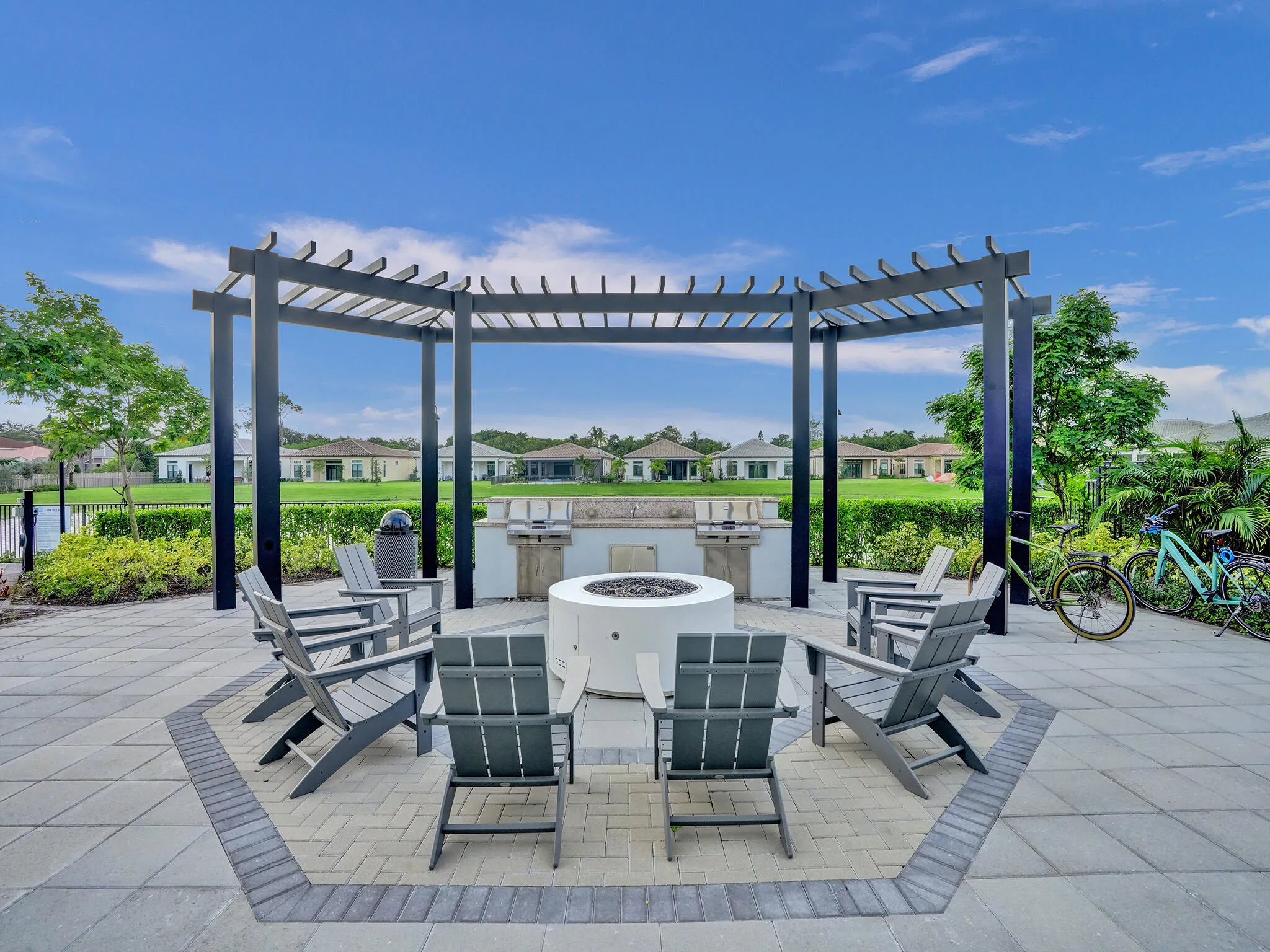 7832 DEER LAKE Court