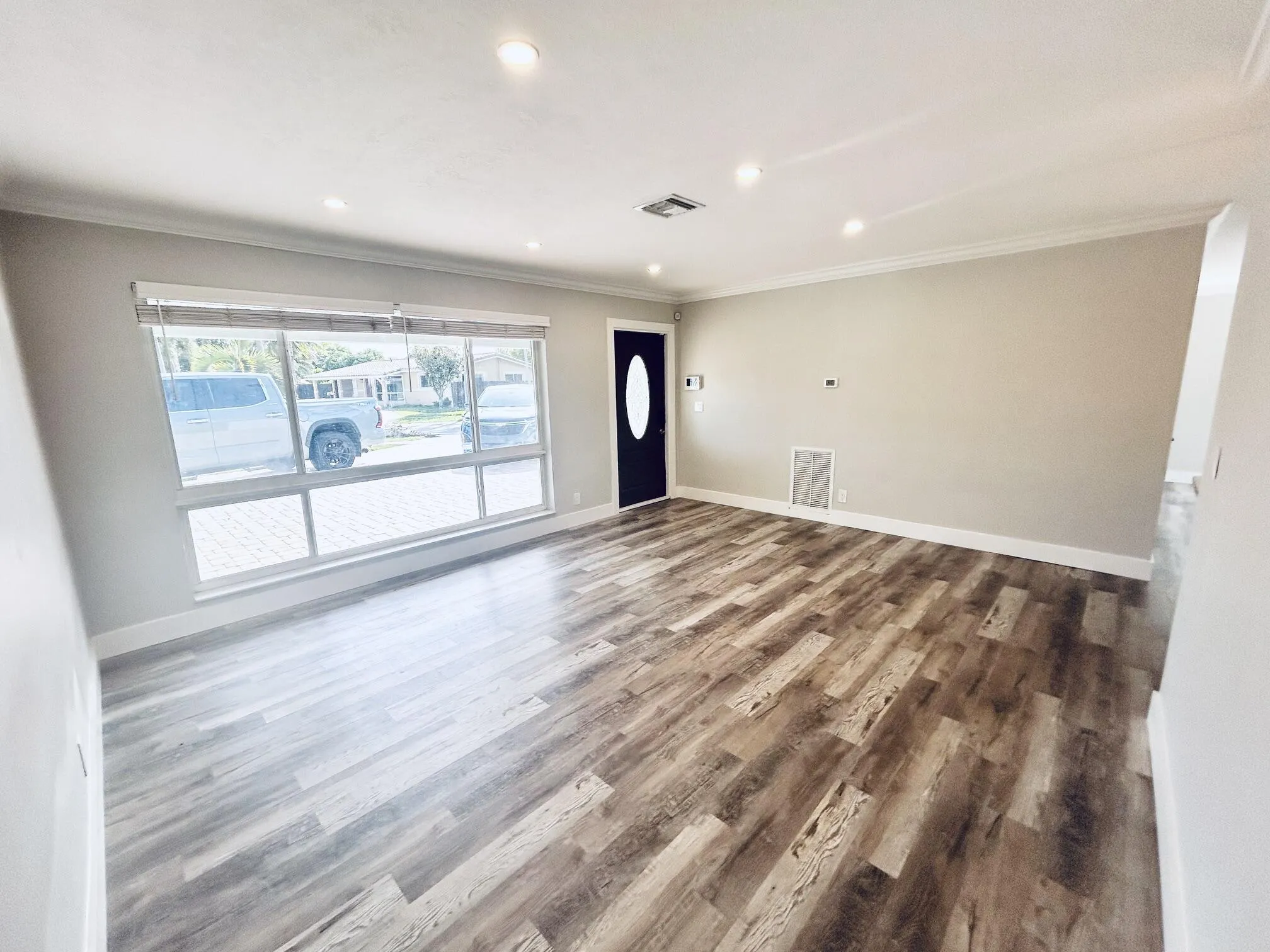 328 SE 6TH Avenue