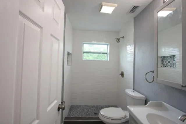 1141 GOLDENROD Road