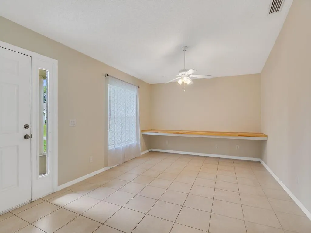 557 BROWNING Terrace