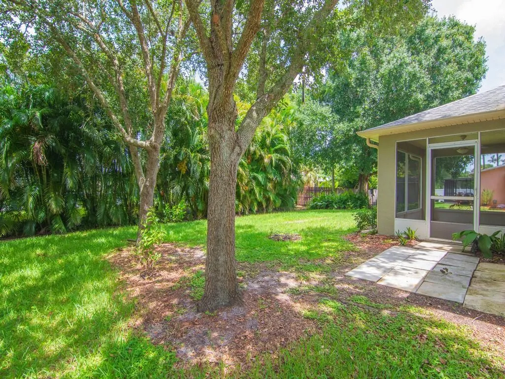 557 BROWNING Terrace