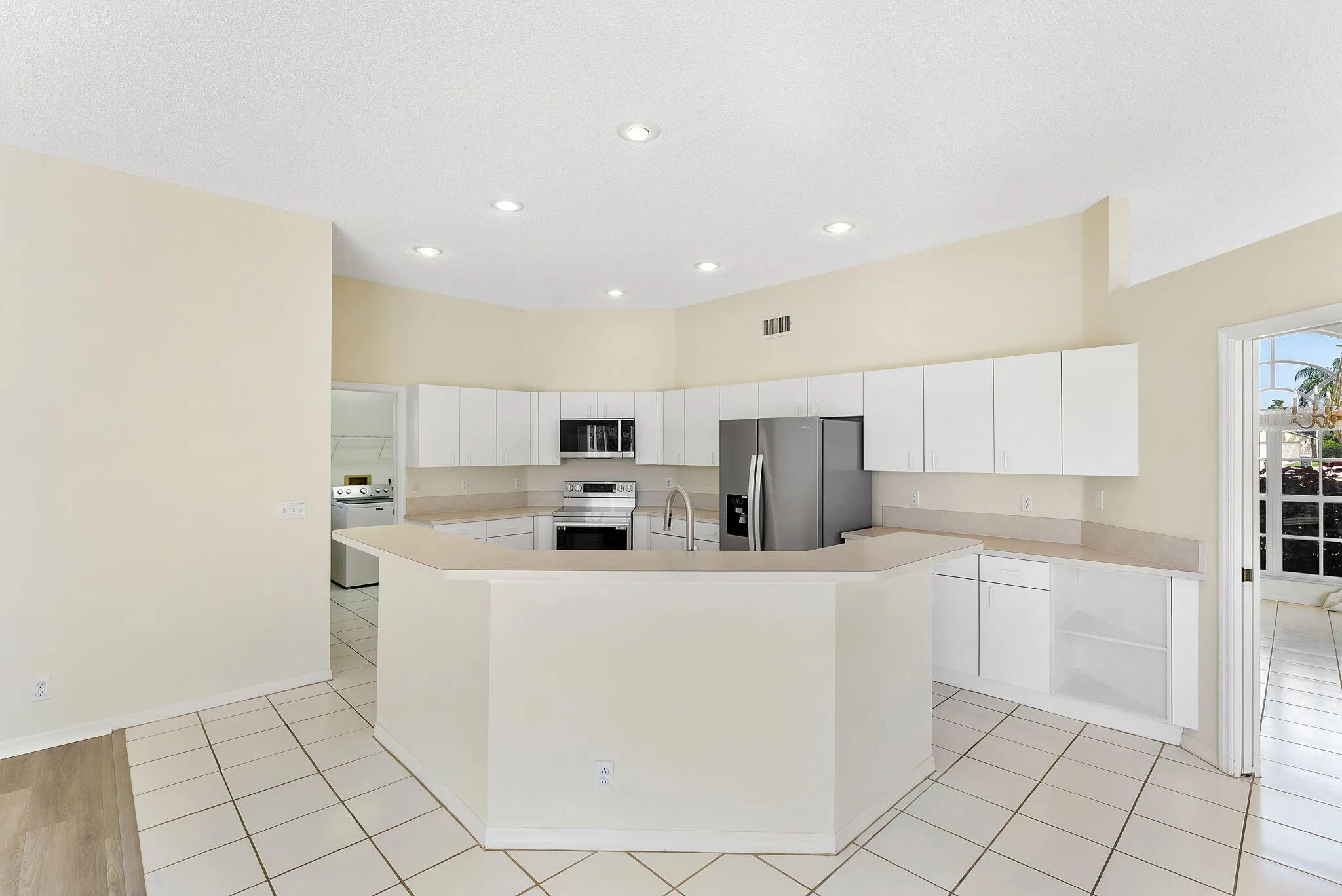 1224 Lake Breeze Drive