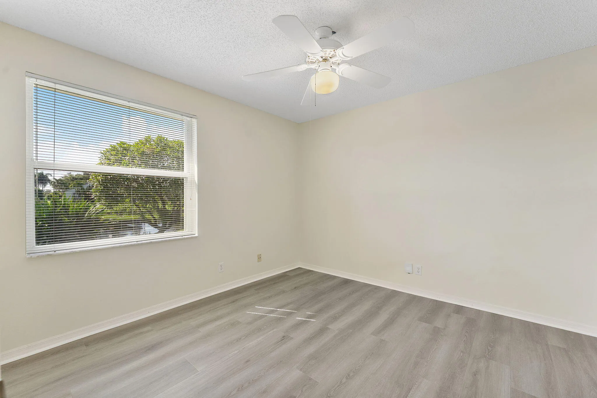 1224 Lake Breeze Drive