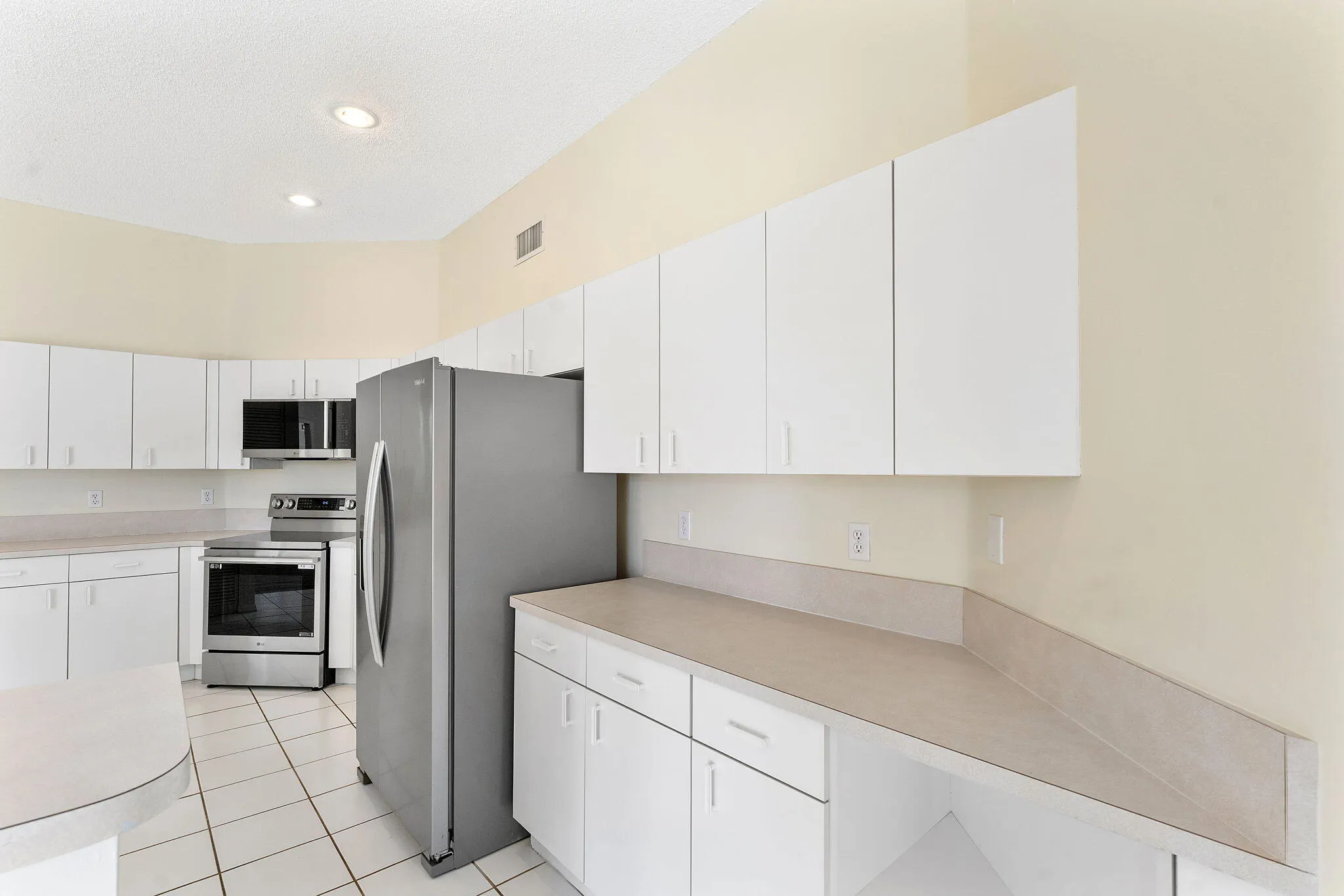 1224 Lake Breeze Drive