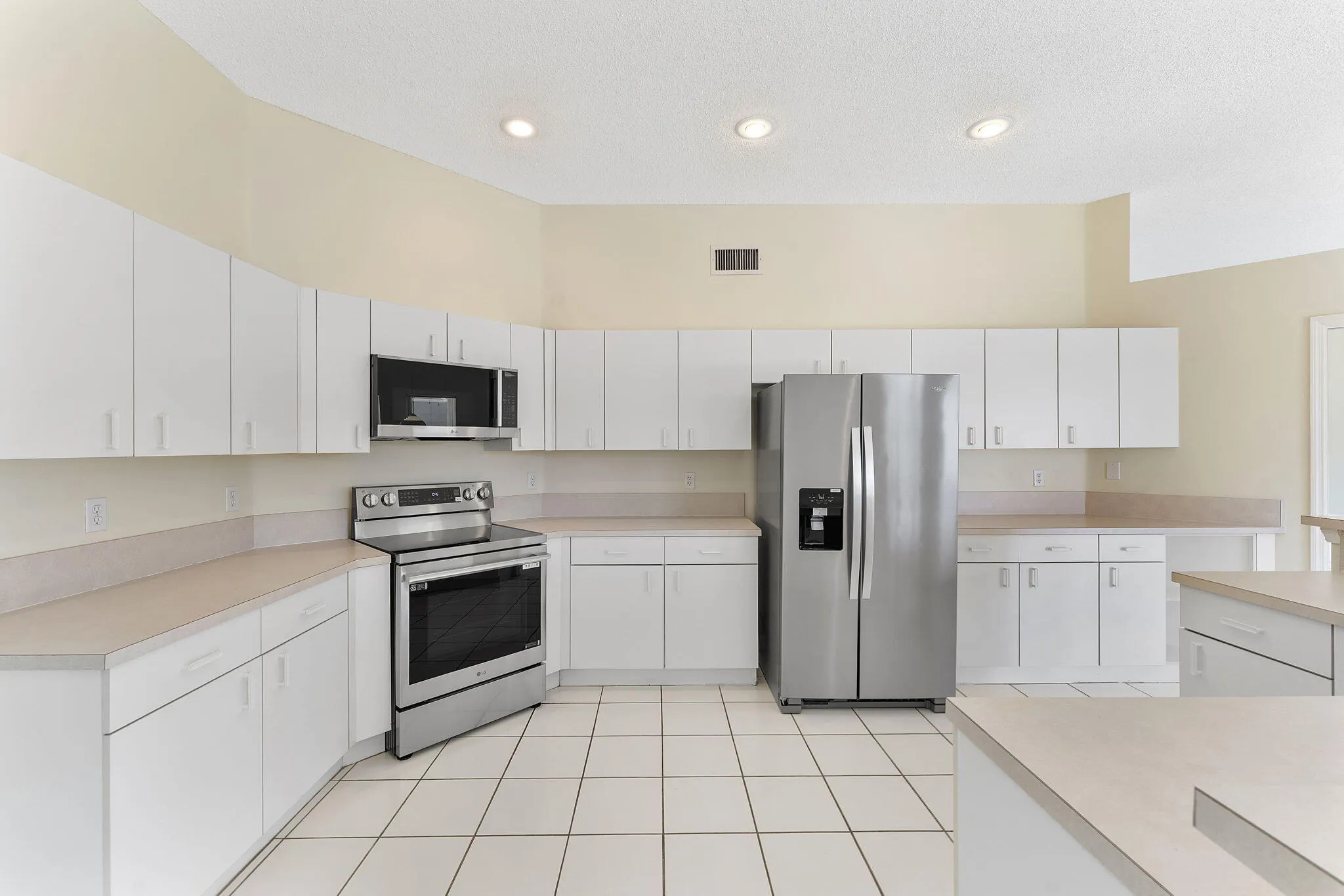 1224 Lake Breeze Drive