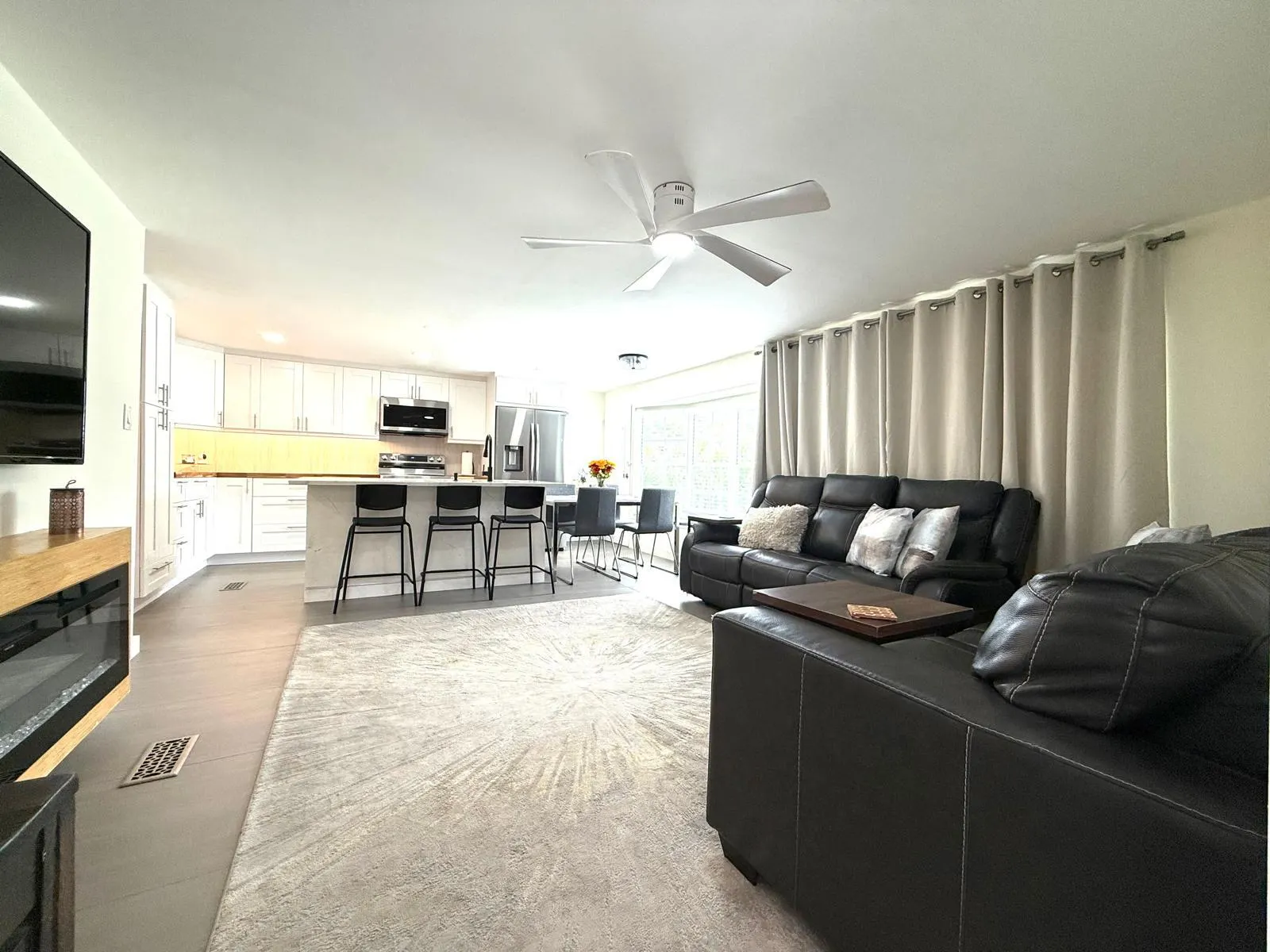 3319 NW 64th Court