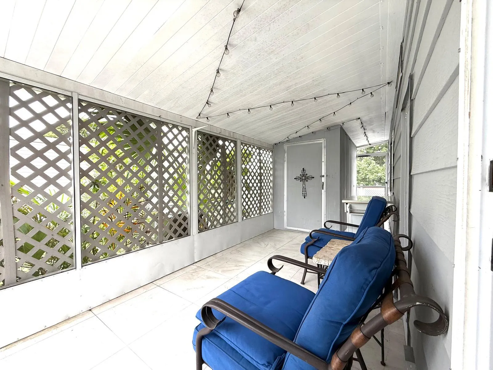 3319 NW 64th Court