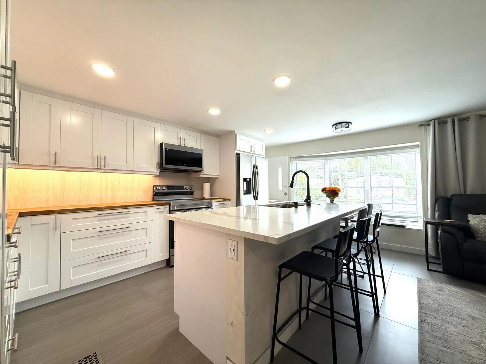 3319 NW 64th Court