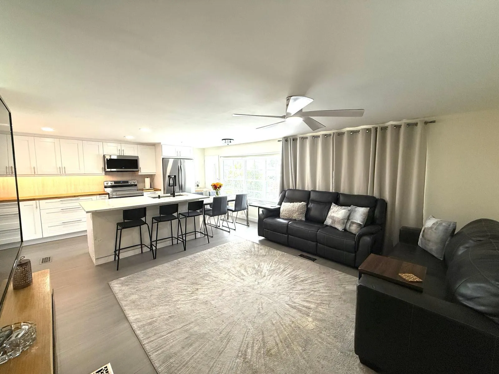 3319 NW 64th Court