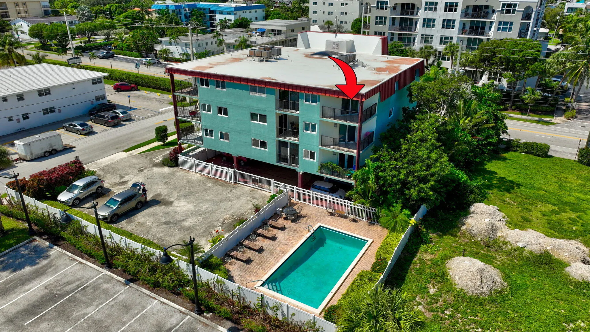 180 SE 20th Avenue #403