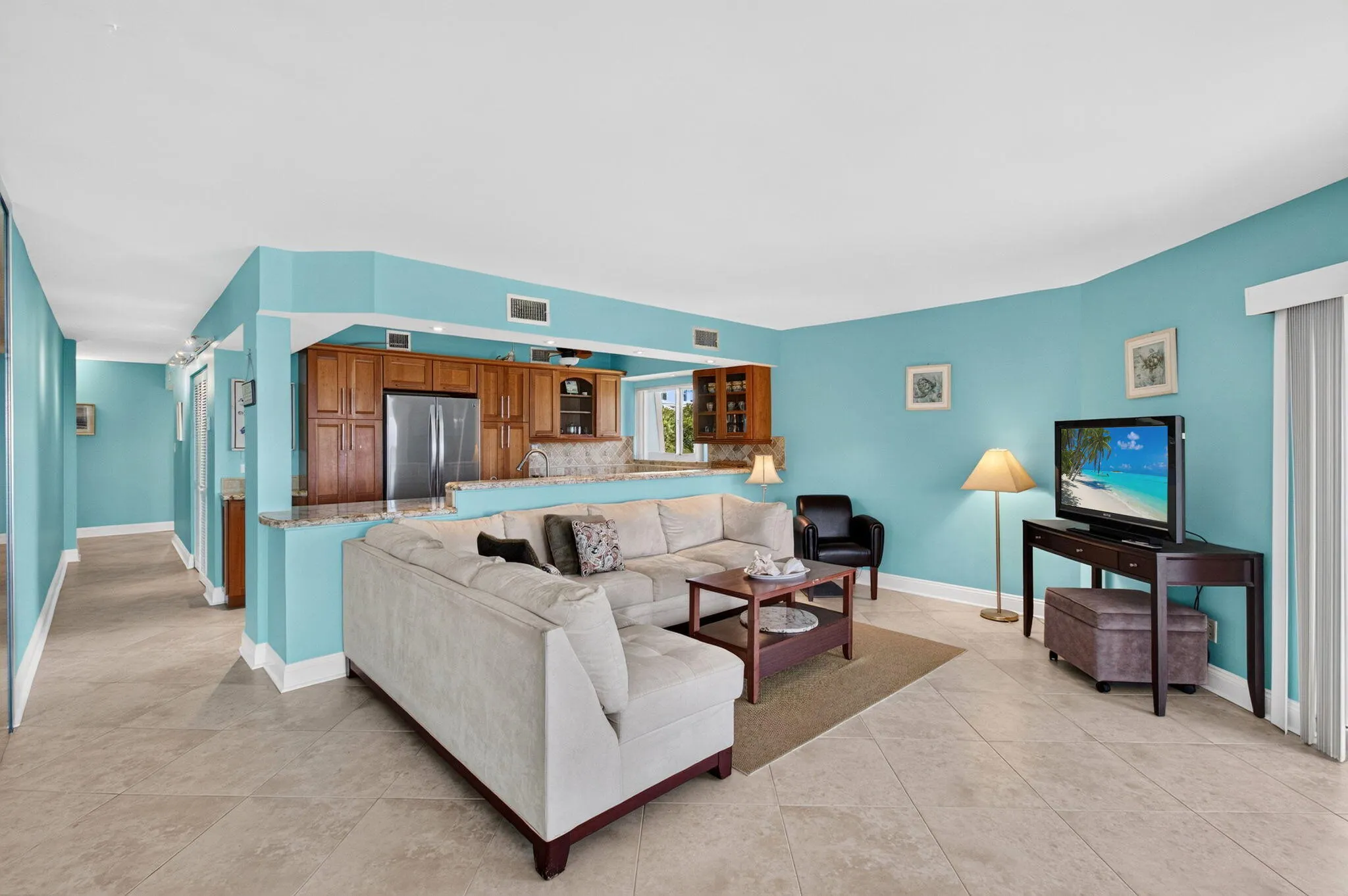180 SE 20th Avenue #403