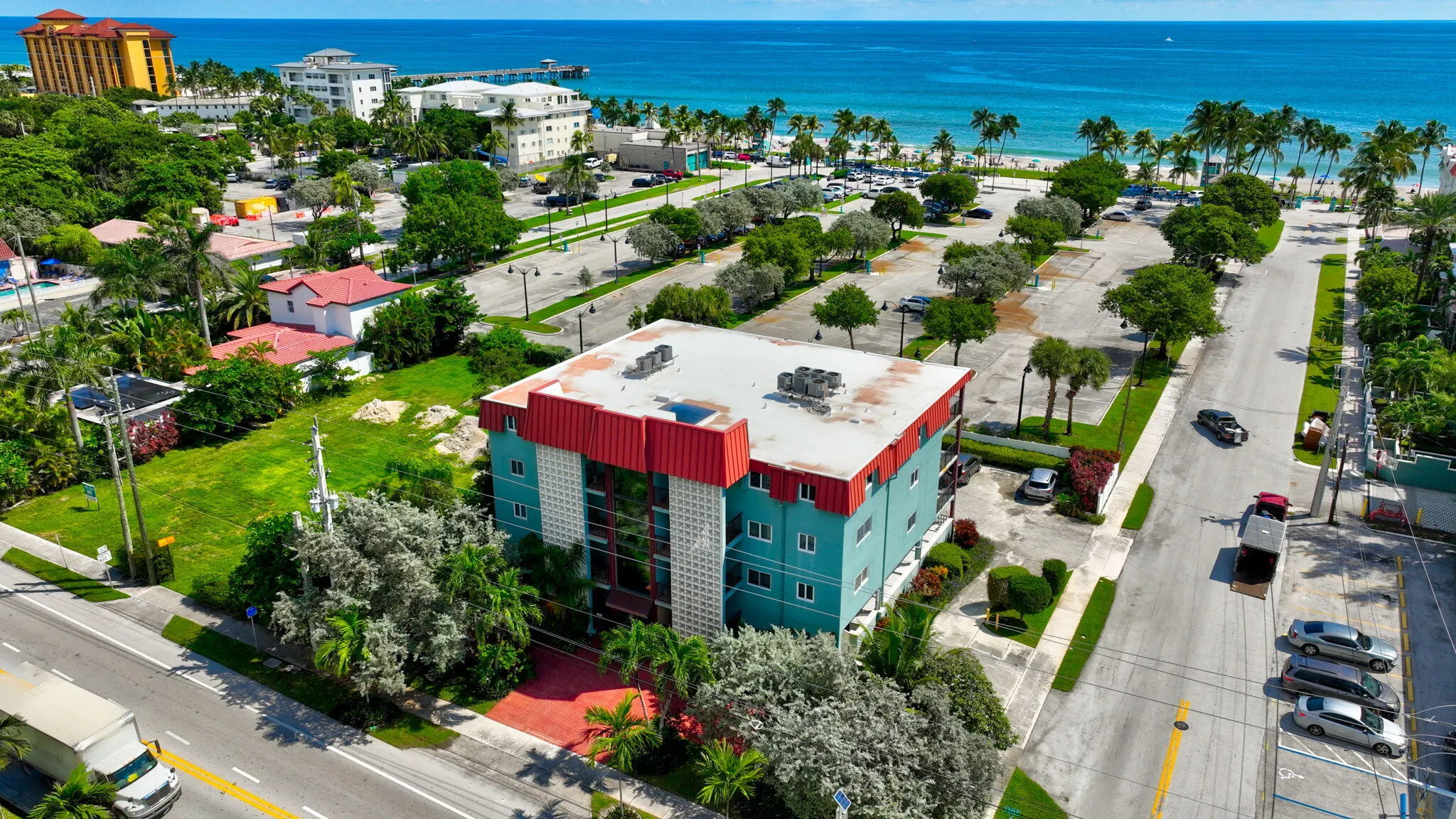 180 SE 20th Avenue #403