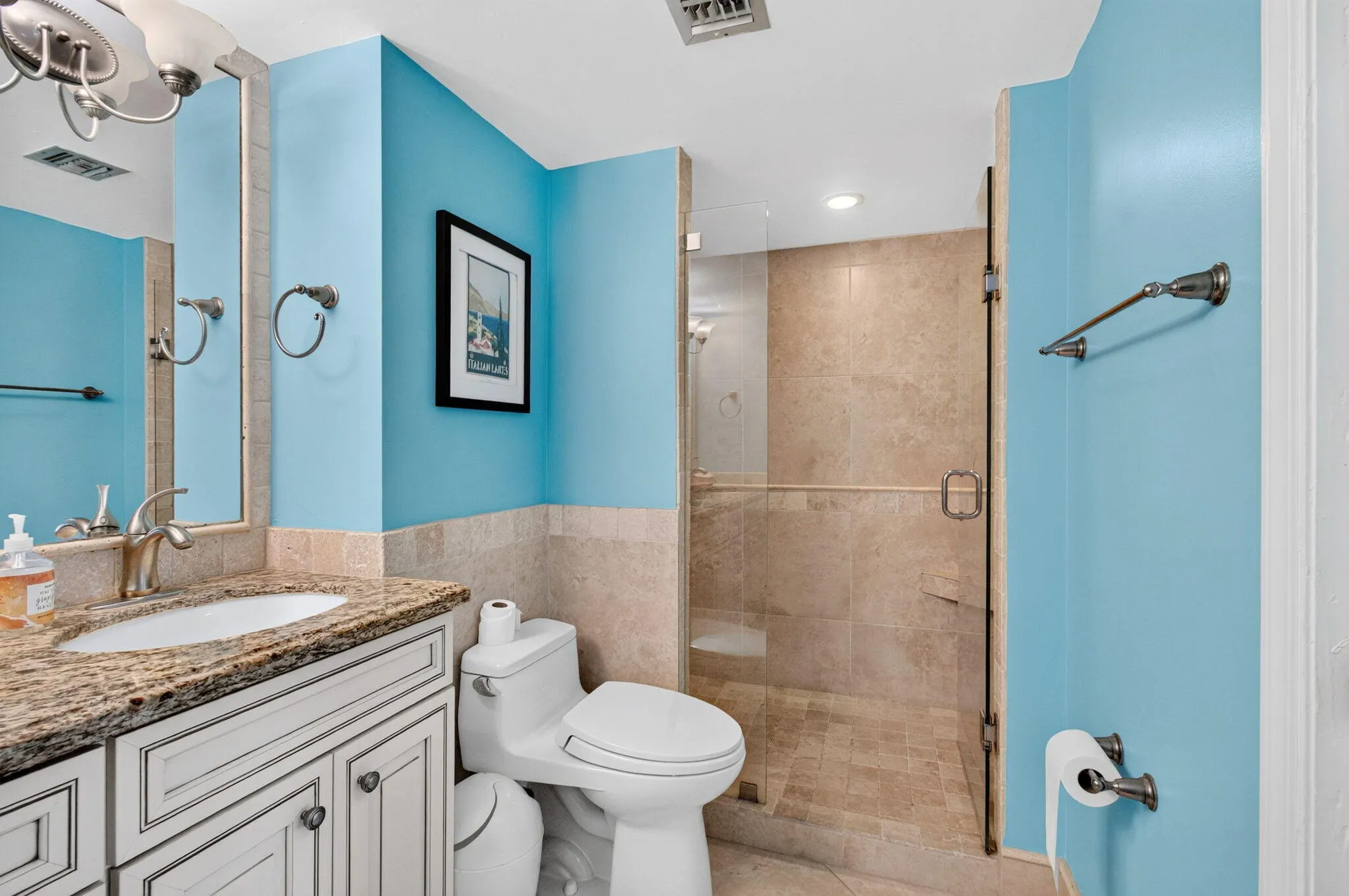 180 SE 20th Avenue #403
