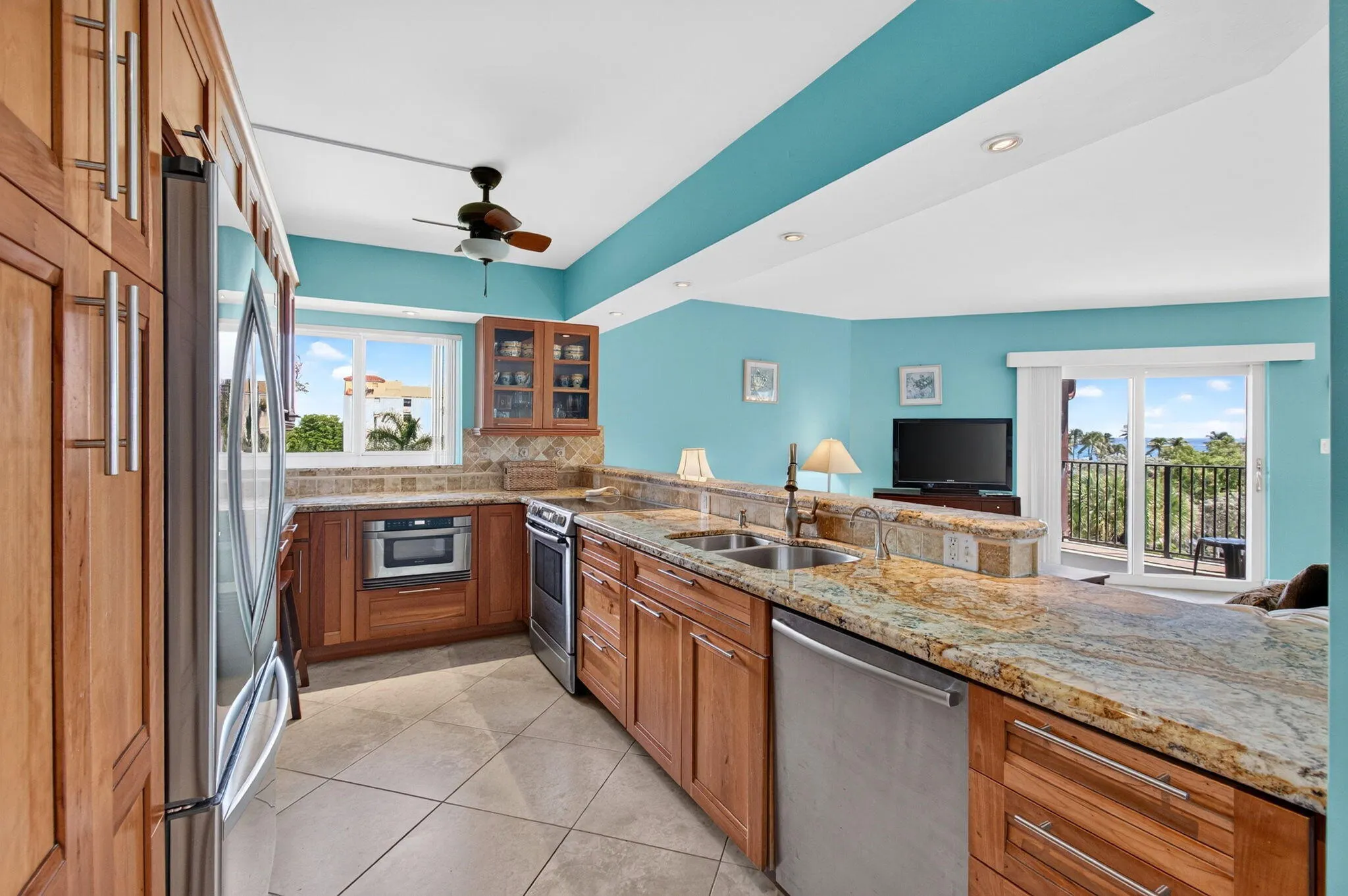 180 SE 20th Avenue #403
