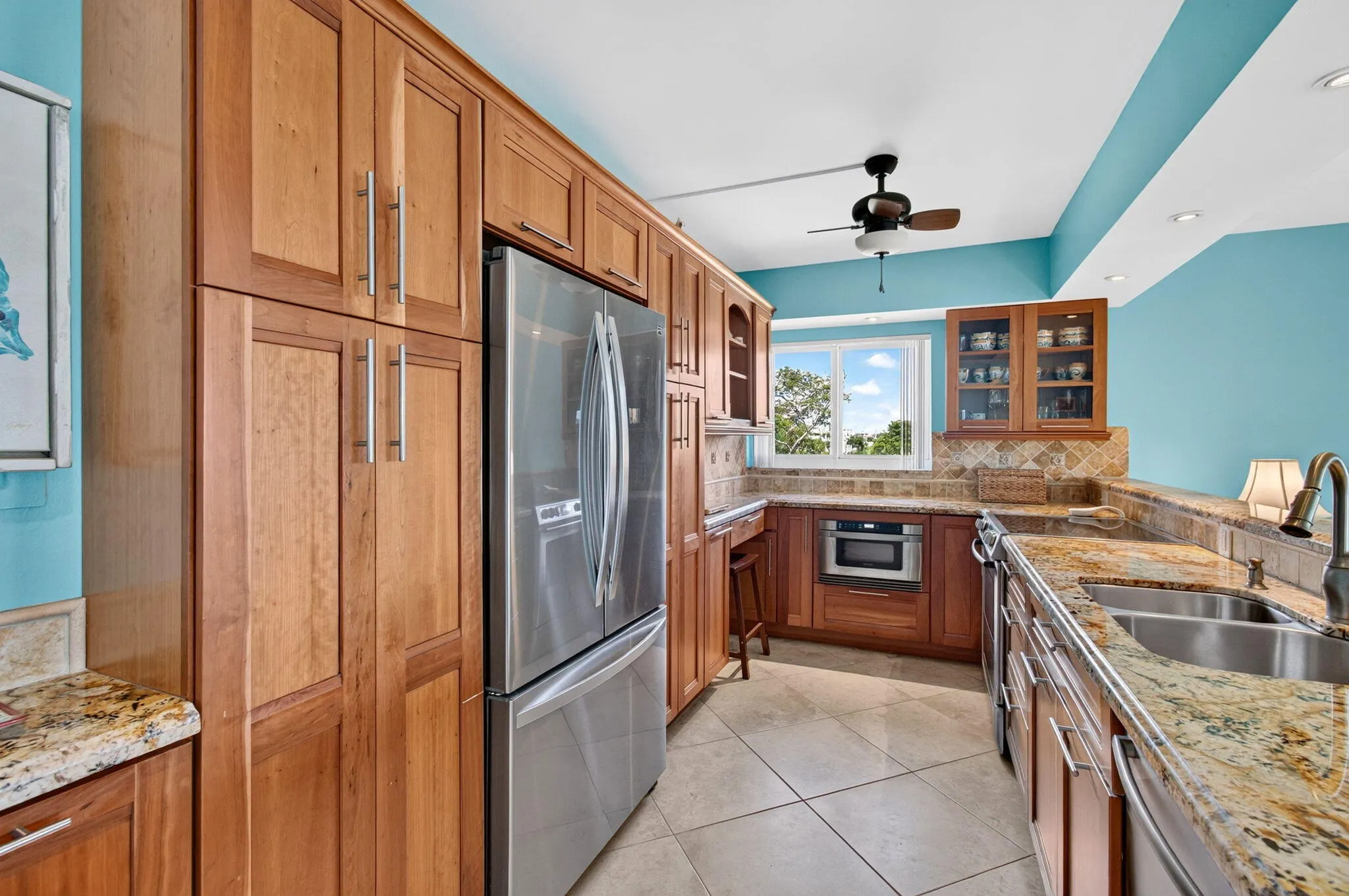 180 SE 20th Avenue #403