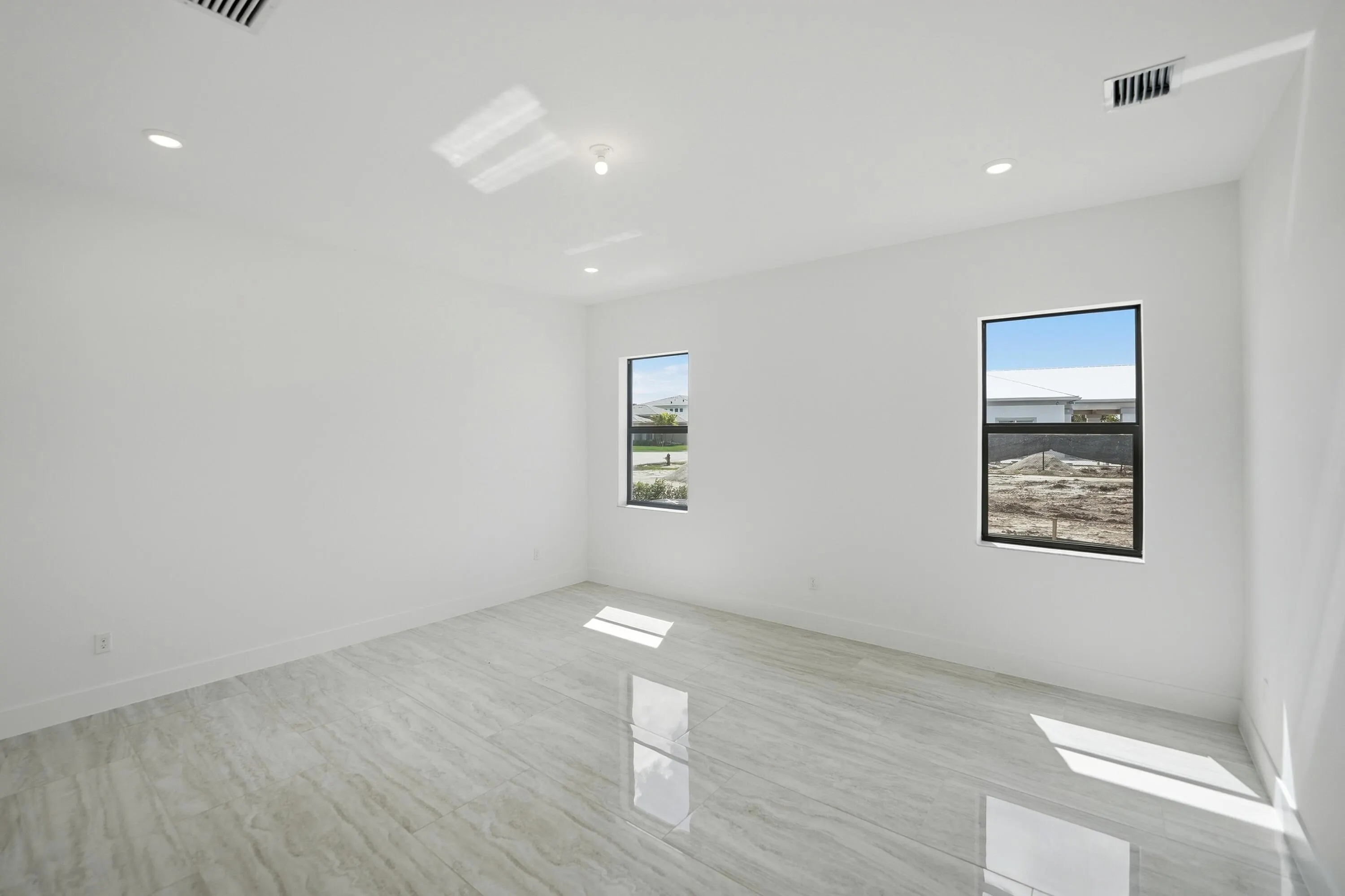 7605 Bridle Trail Way