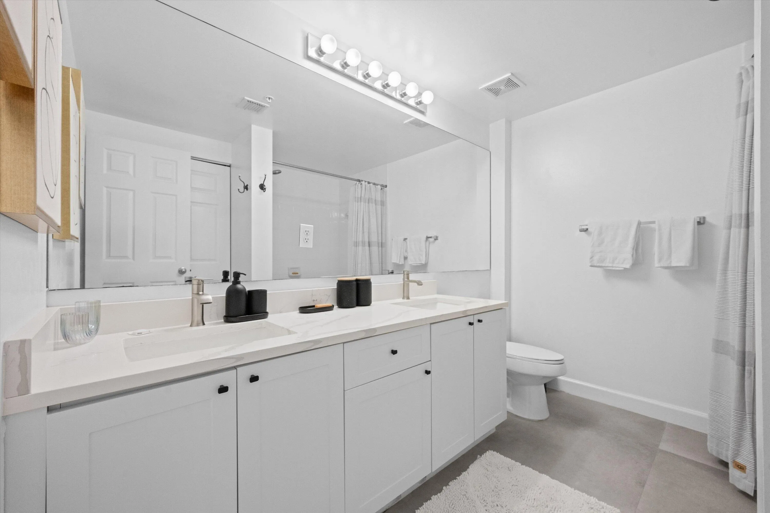 11750 SAINT ANDREWS Place #208