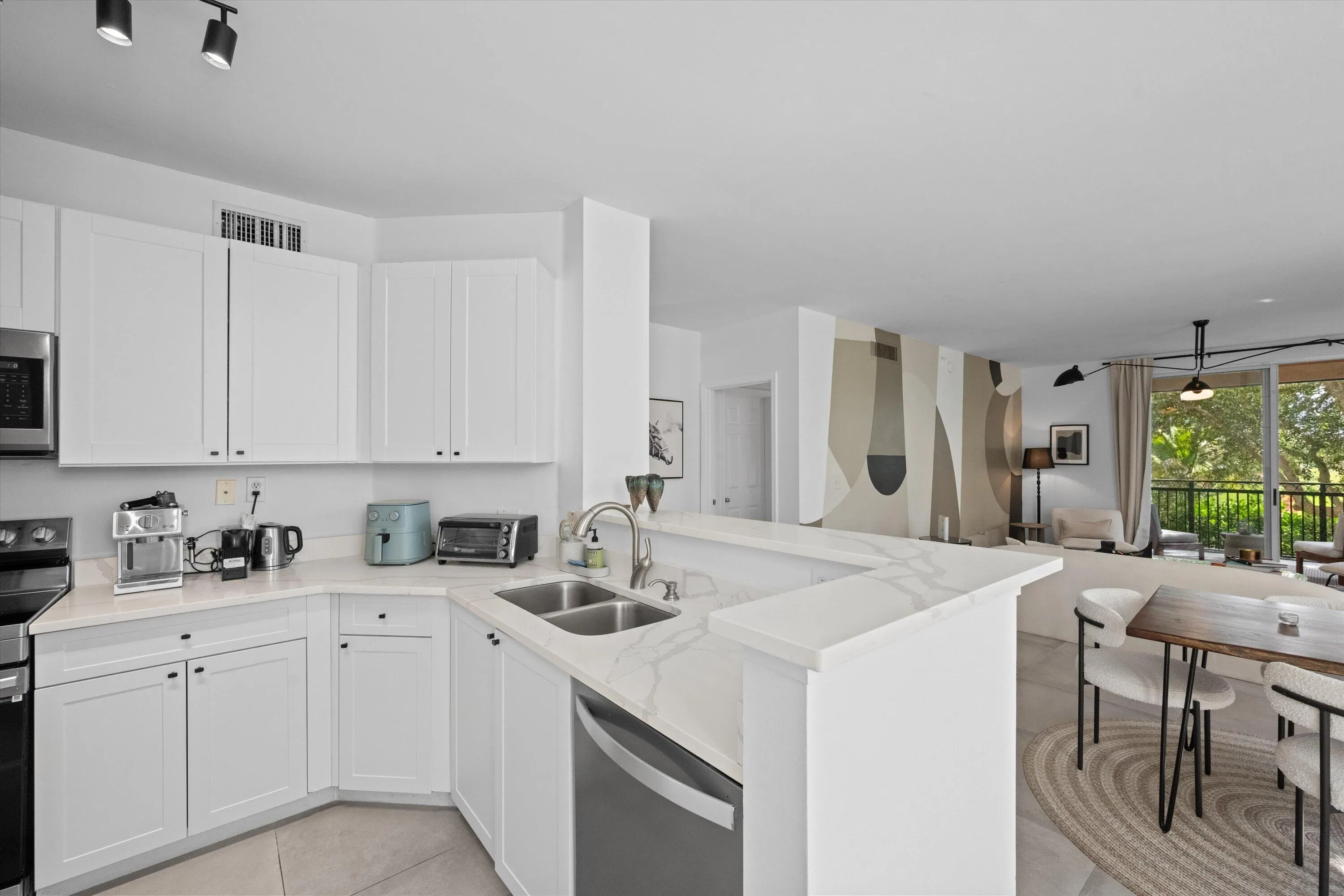 11750 SAINT ANDREWS Place #208