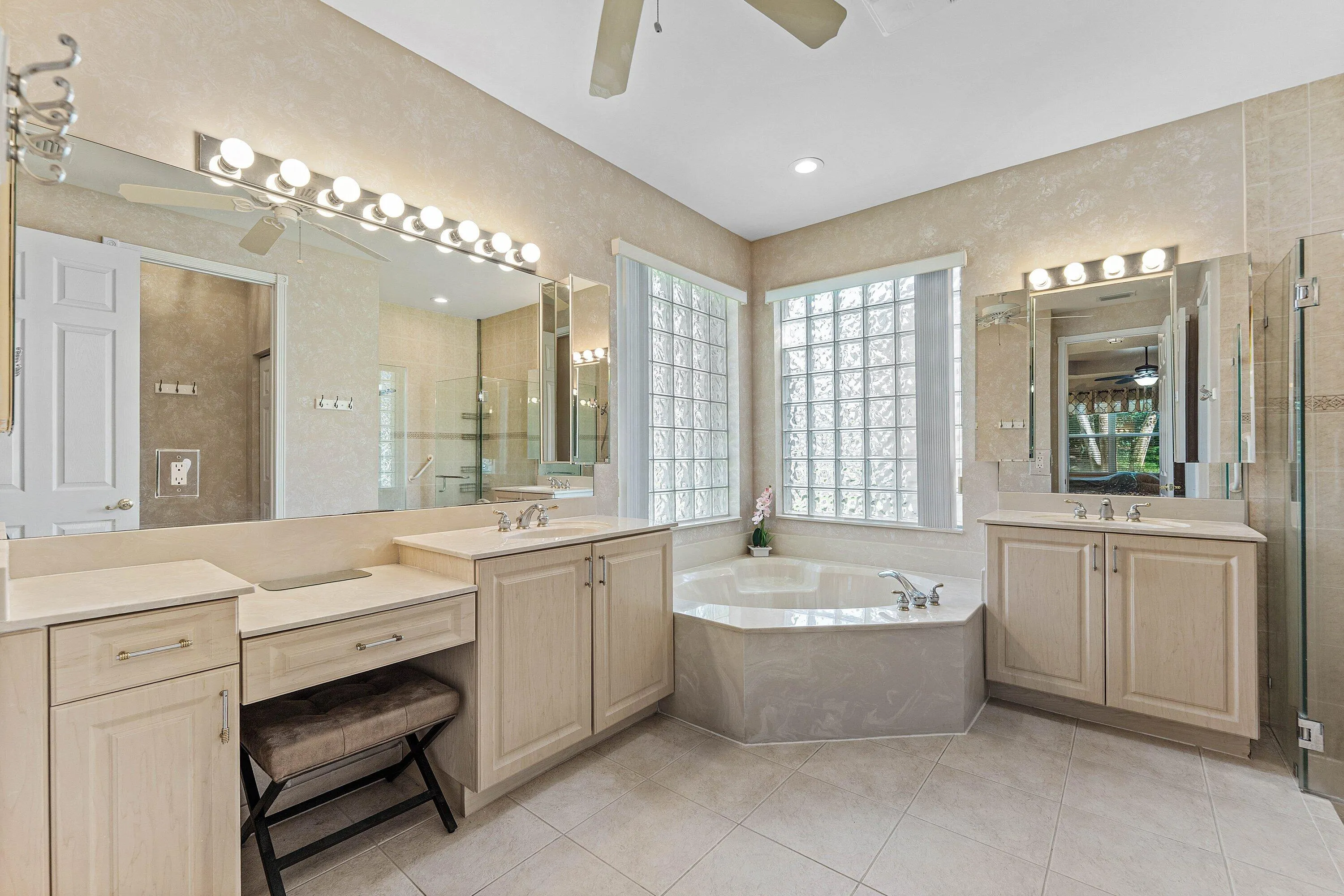 7803 Sundial Harbor Pt.