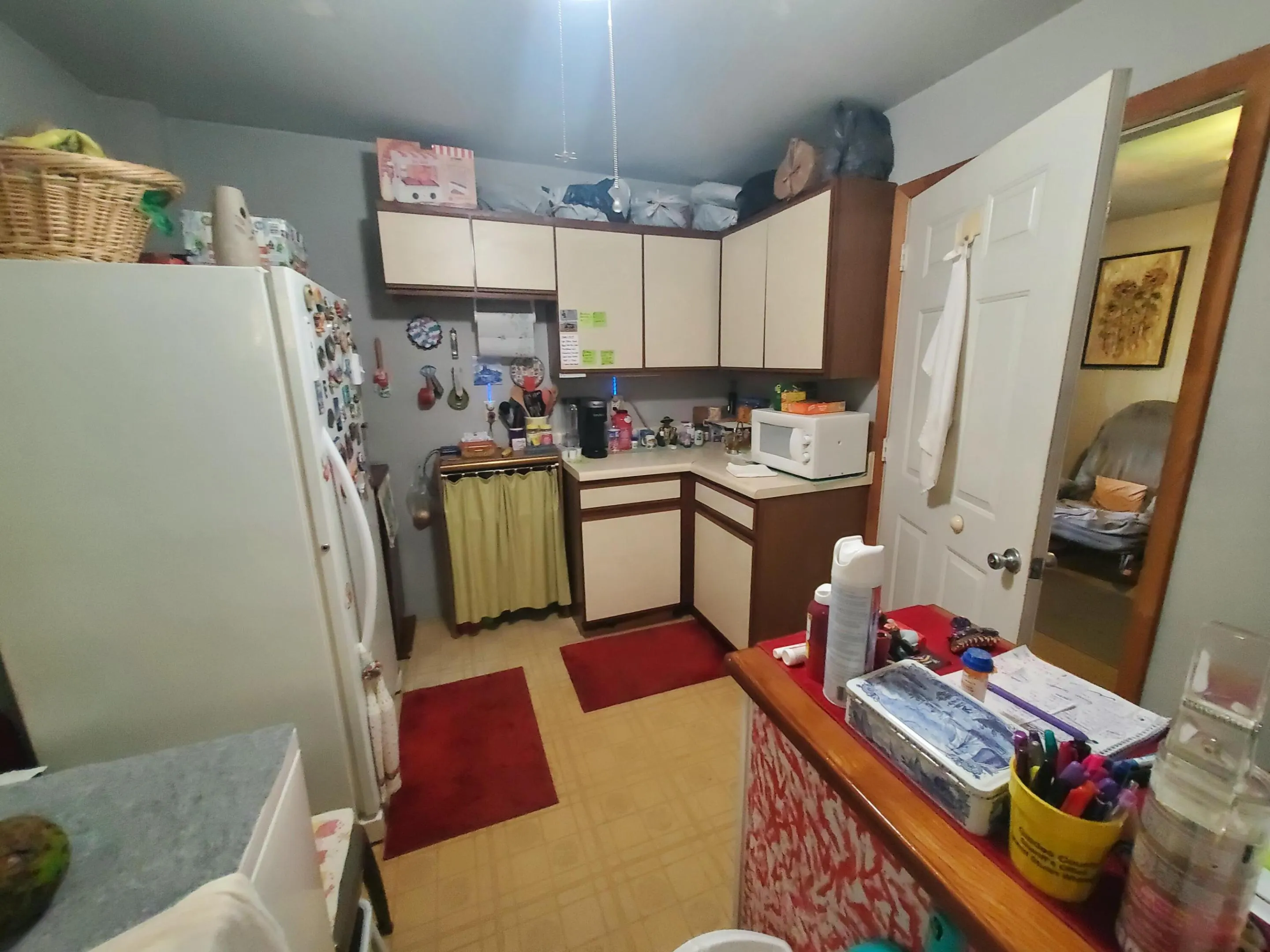 1122 Azalea Avenue