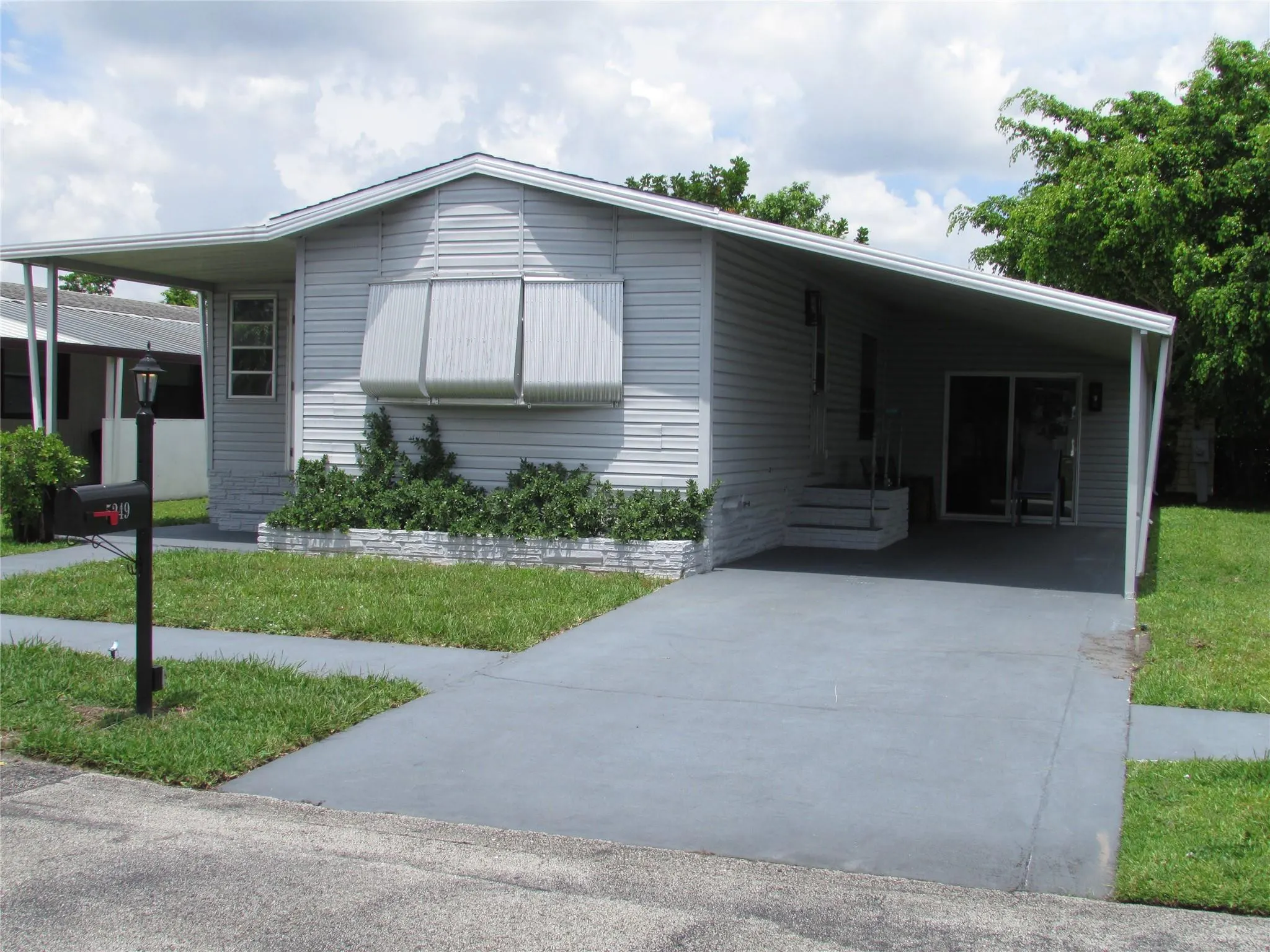 5249 NW 4TH Terrace
