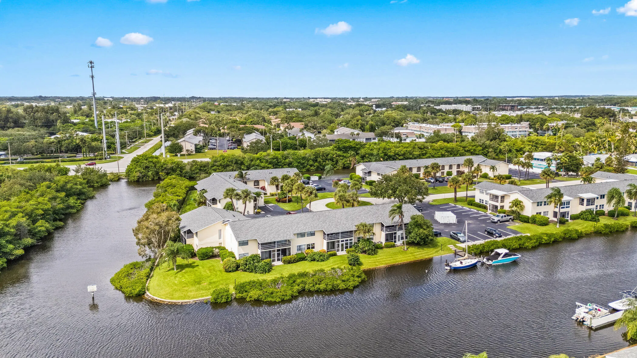 1830 Robalo Drive