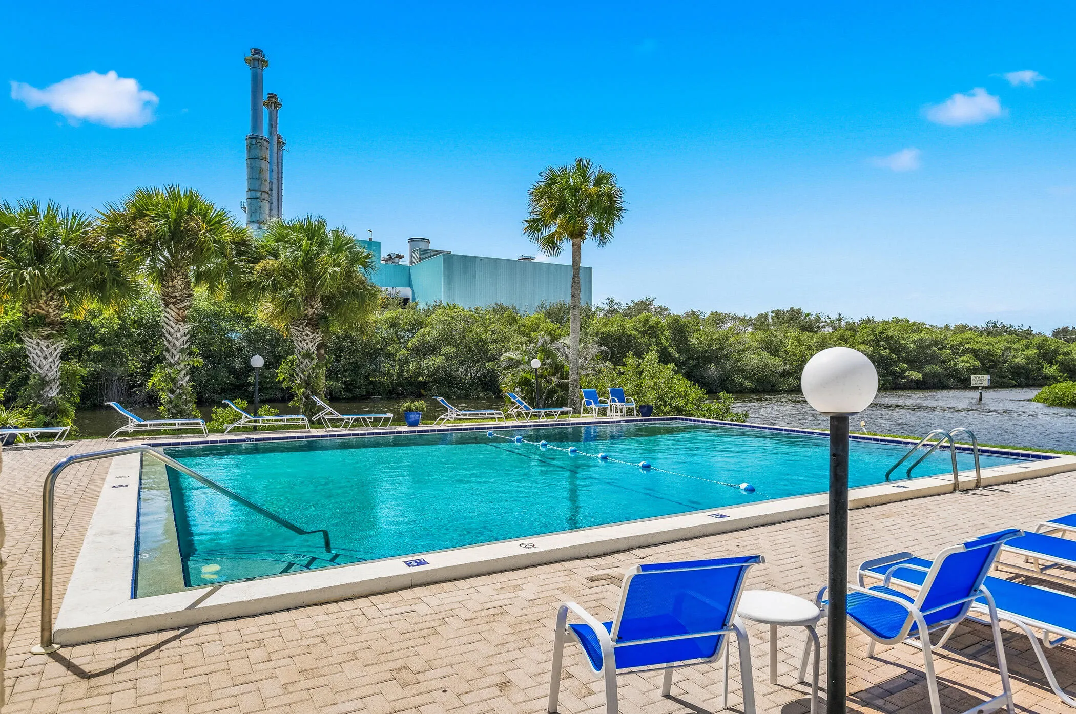 1830 Robalo Drive