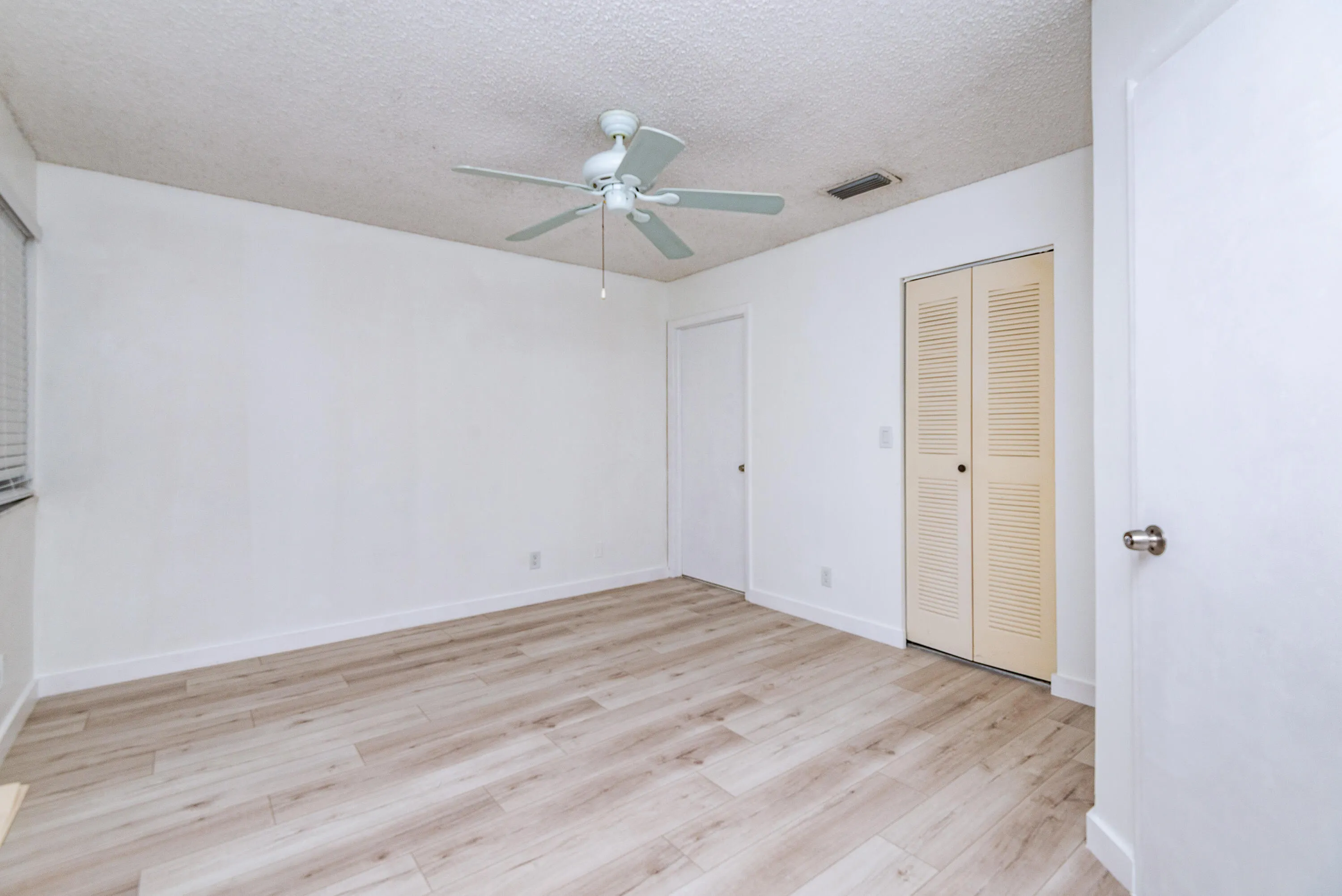 5590 COURTYARD Drive