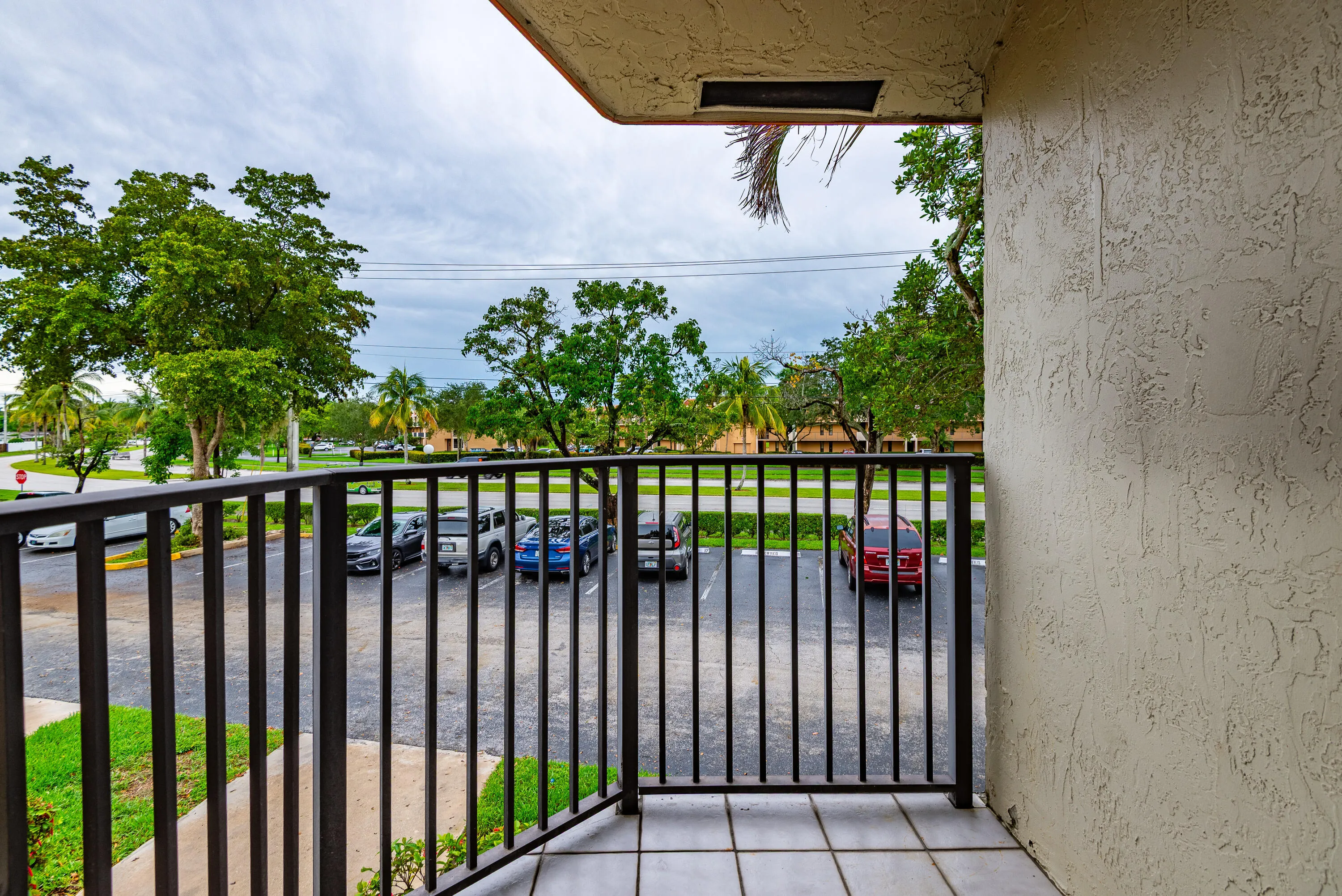 5590 COURTYARD Drive