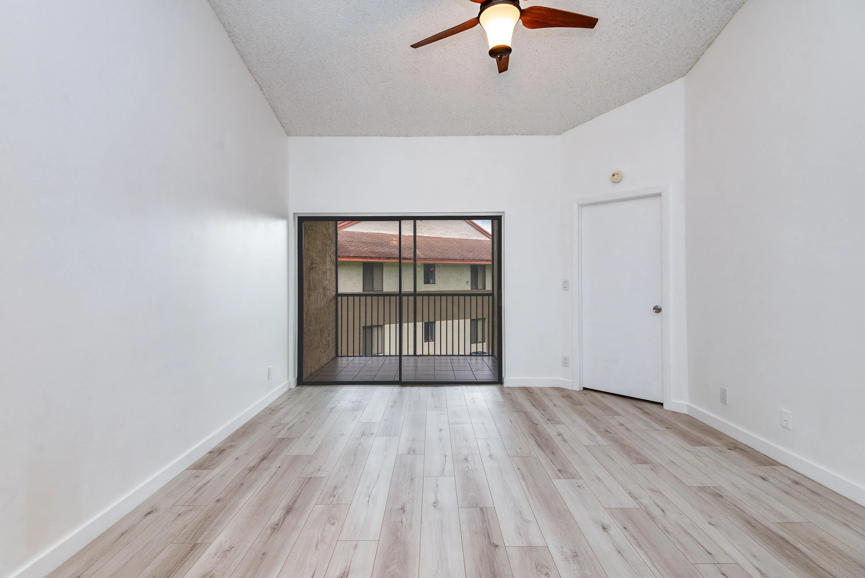 5590 COURTYARD Drive