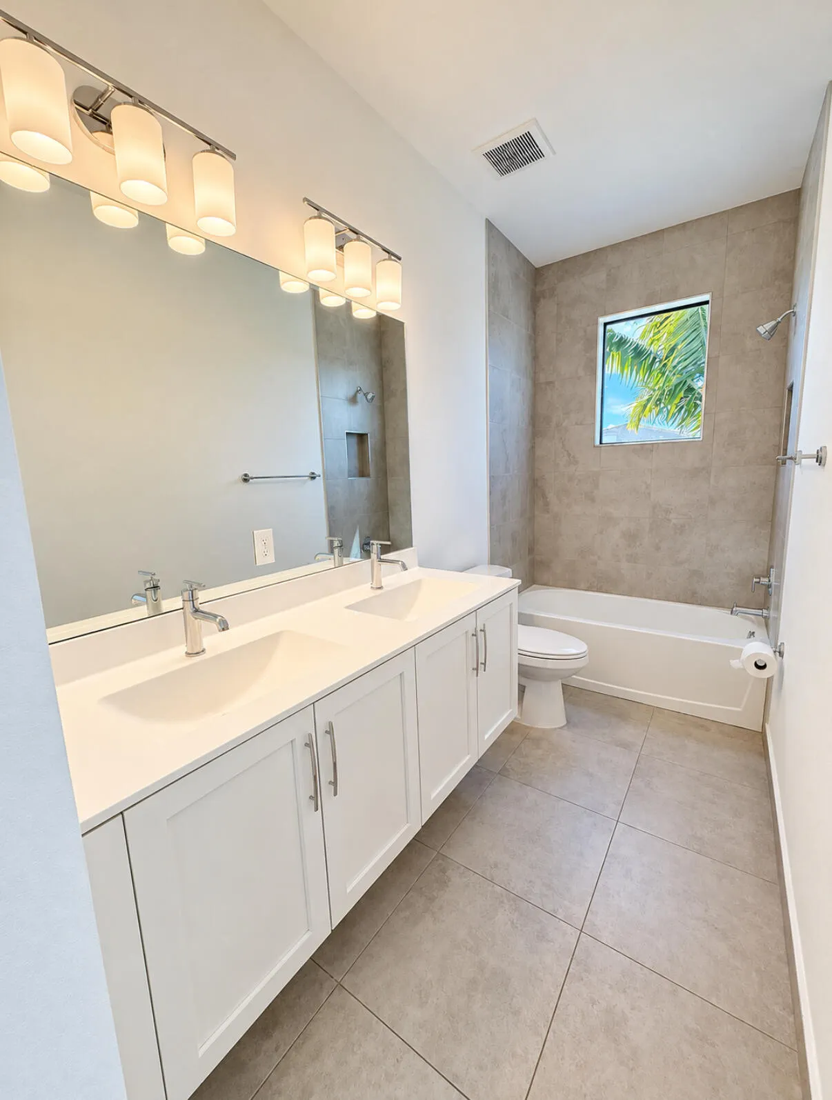 10805 PACIFICA Way