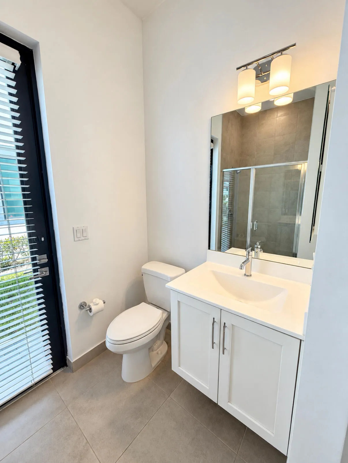 10805 PACIFICA Way