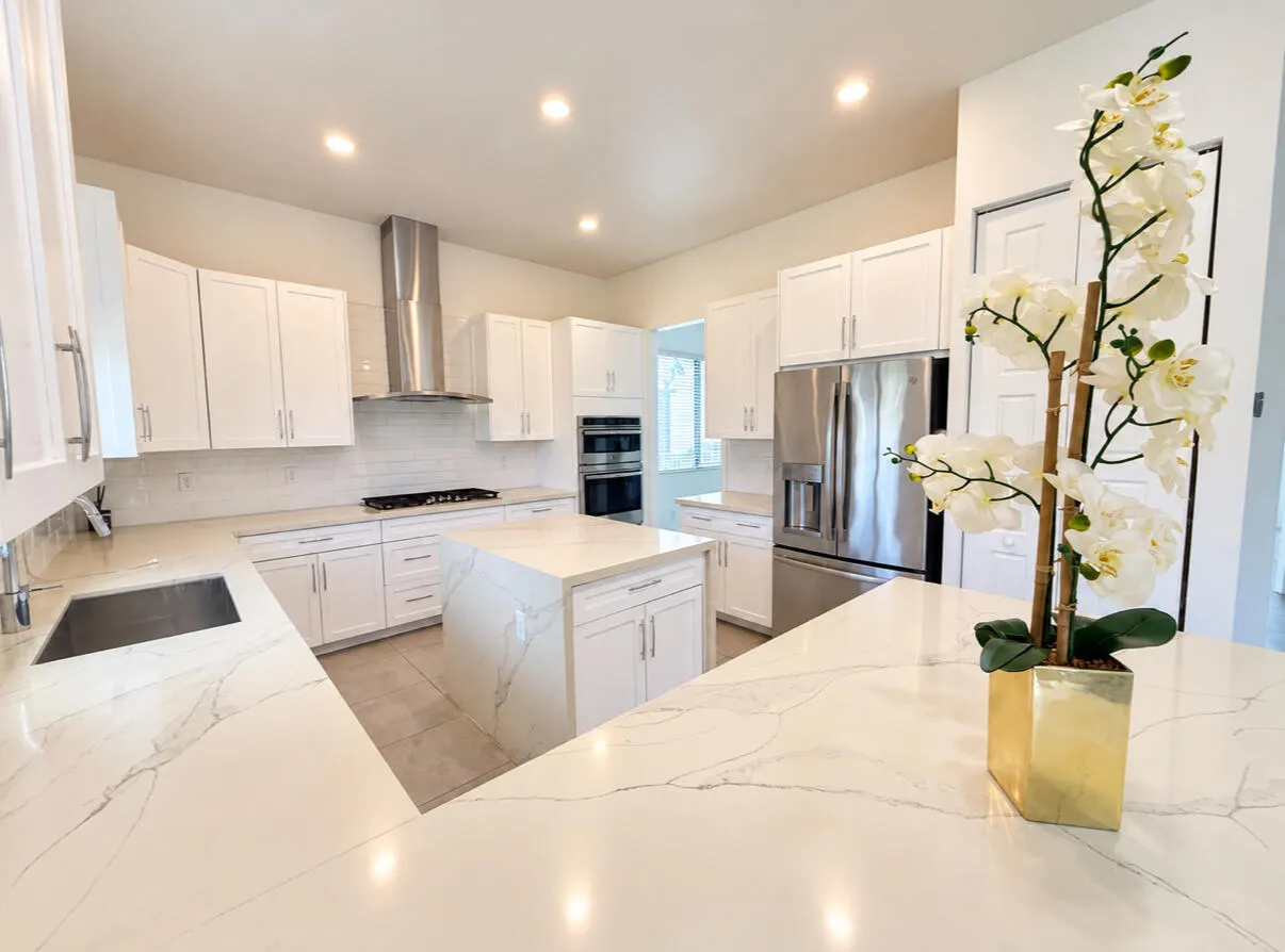 10805 PACIFICA Way