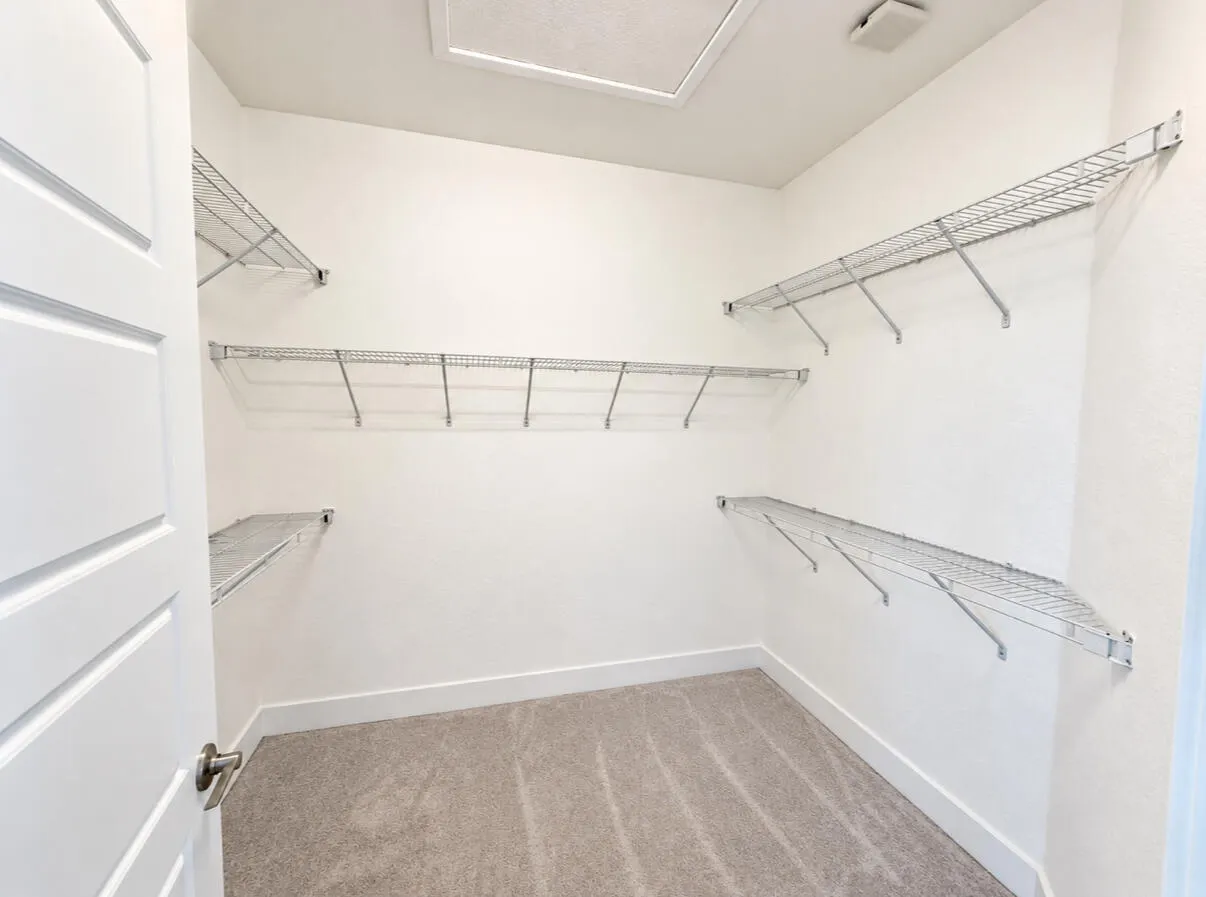 10805 PACIFICA Way