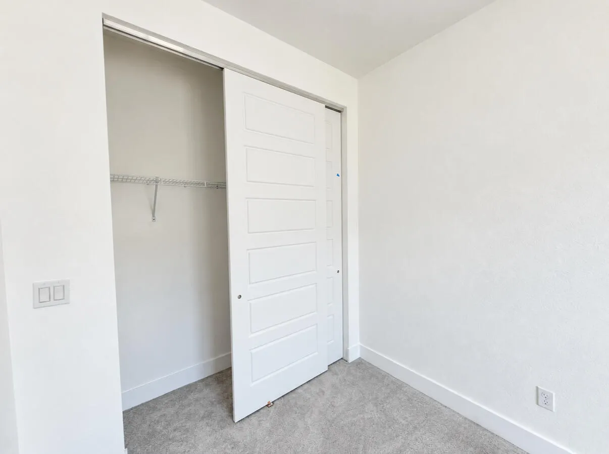 10805 PACIFICA Way