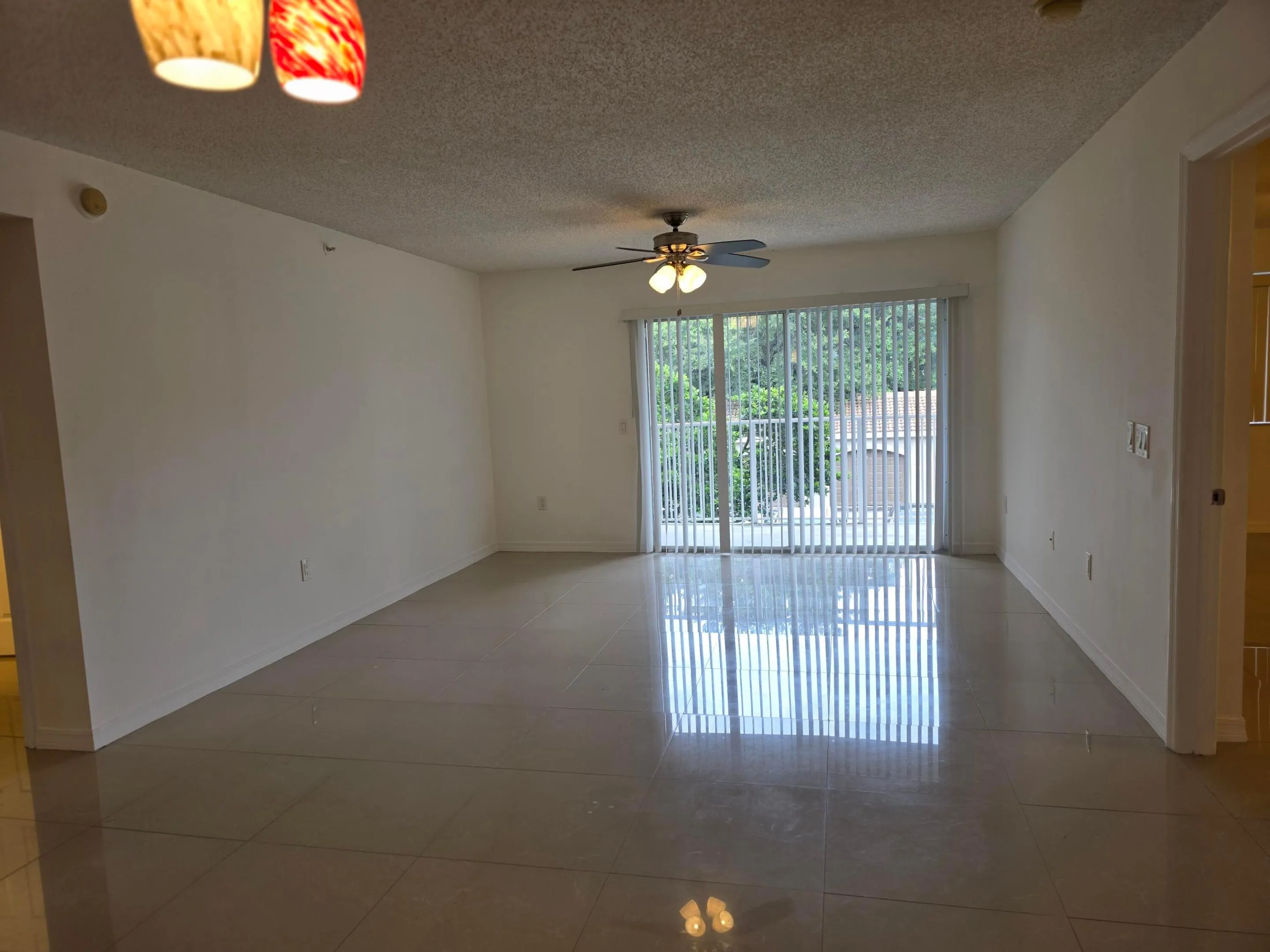 5055 WILES Road #207