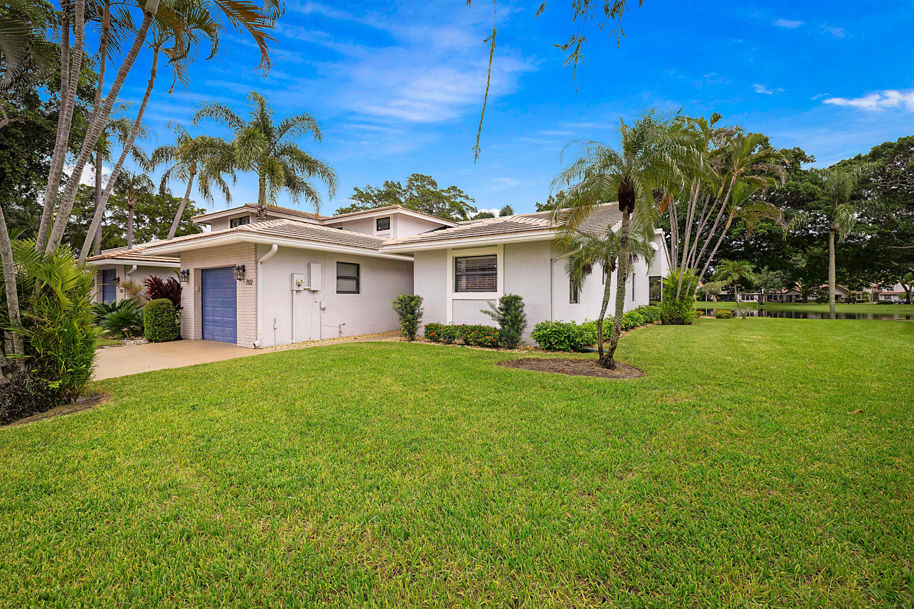 702 DEER CREEK NORTH SHORE Drive