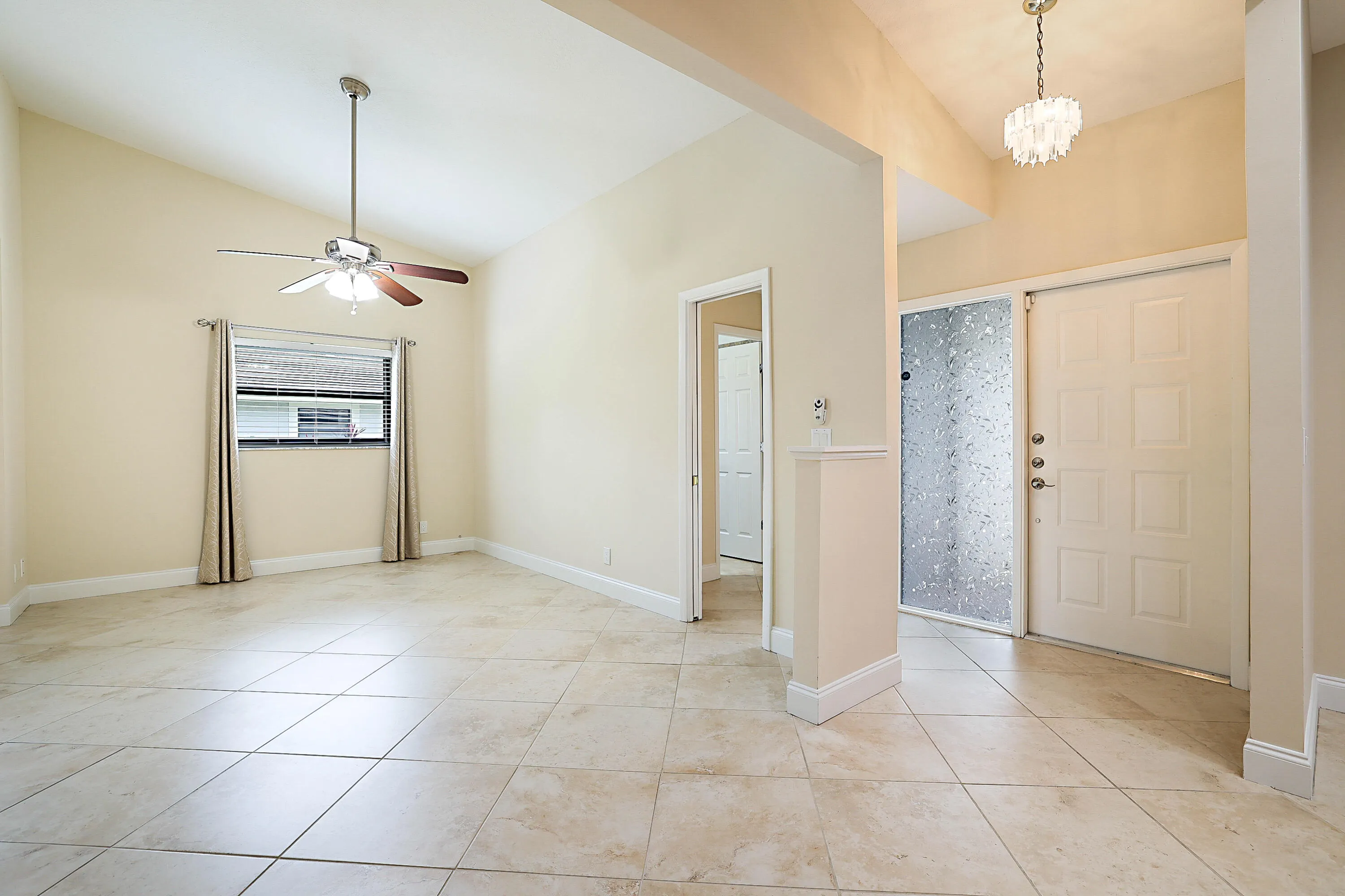 702 DEER CREEK NORTH SHORE Drive