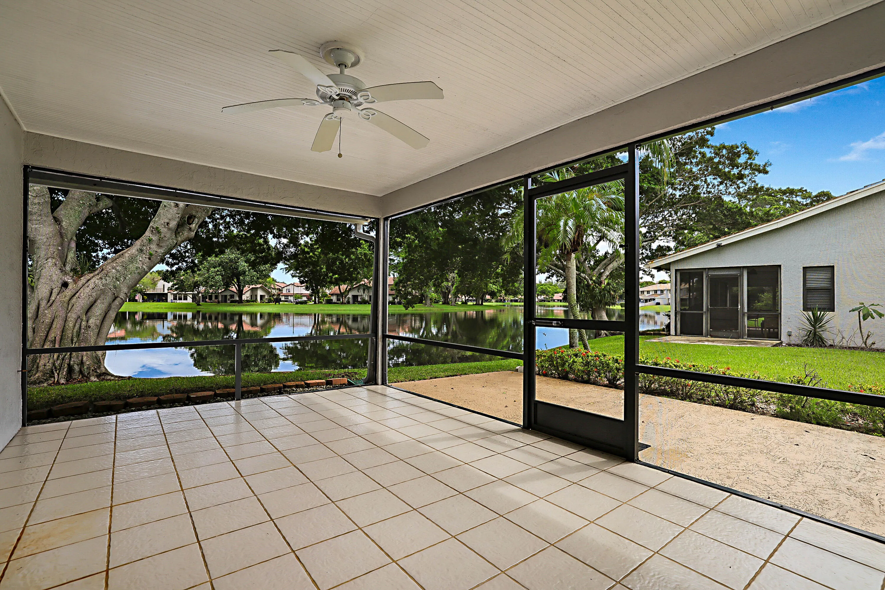 702 DEER CREEK NORTH SHORE Drive