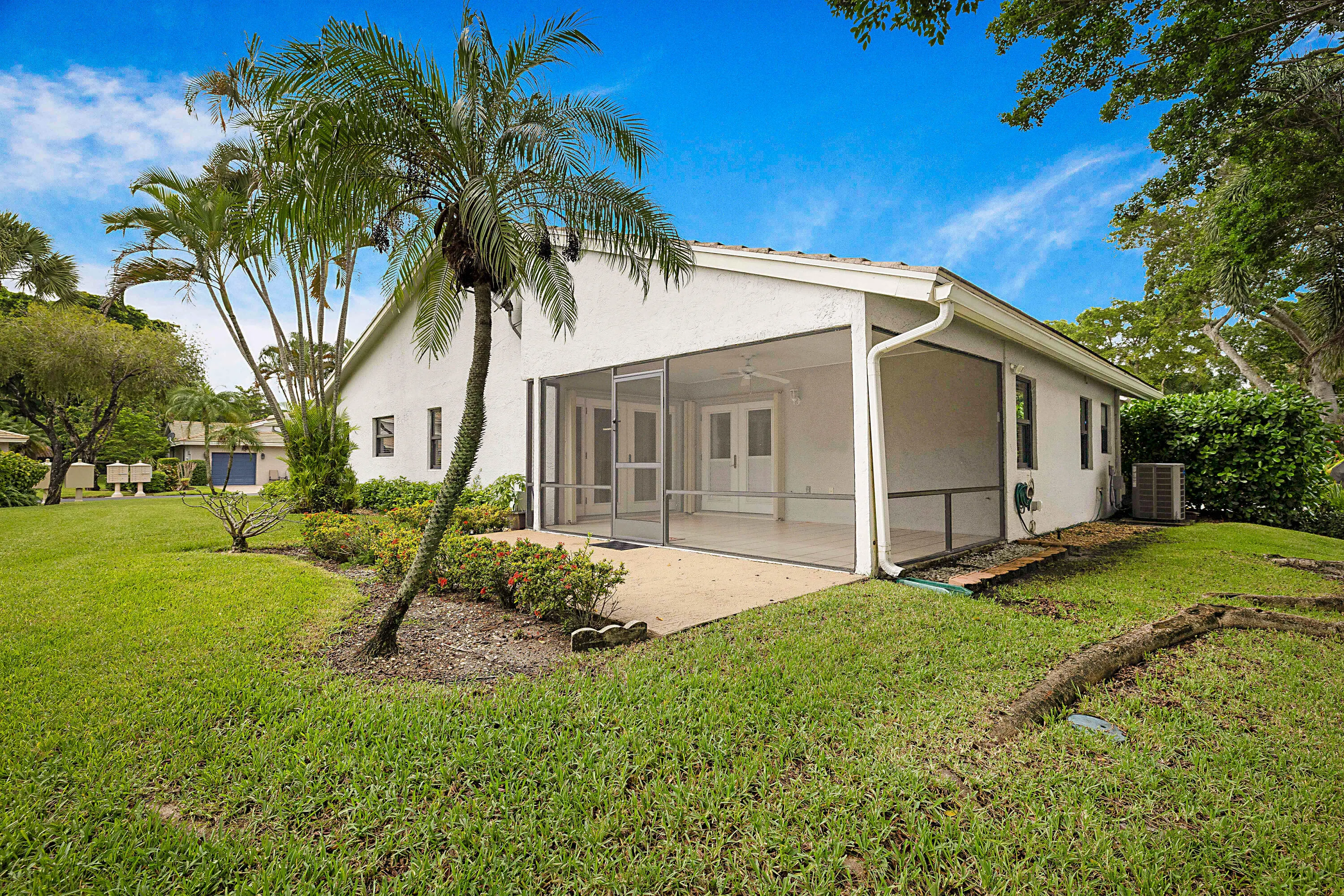 702 DEER CREEK NORTH SHORE Drive
