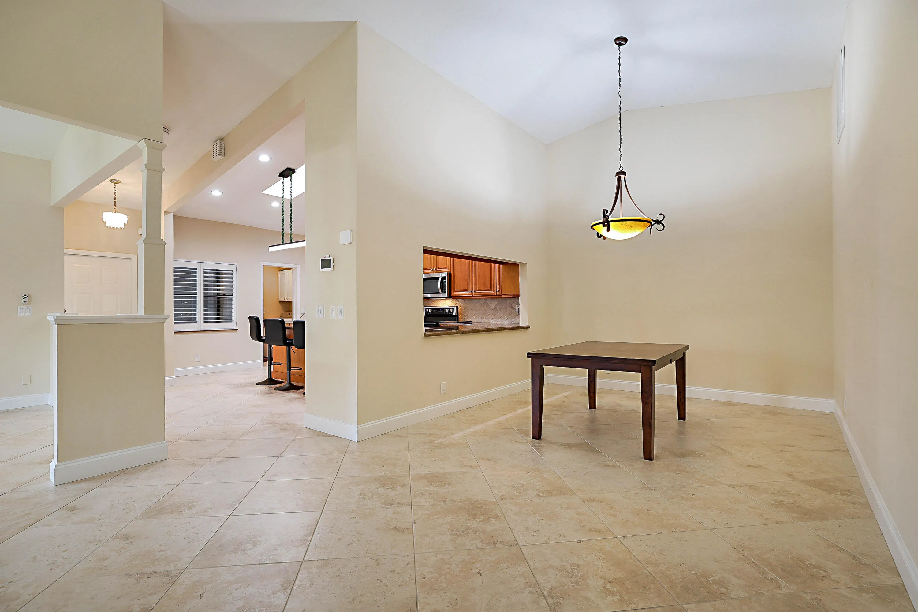 702 DEER CREEK NORTH SHORE Drive